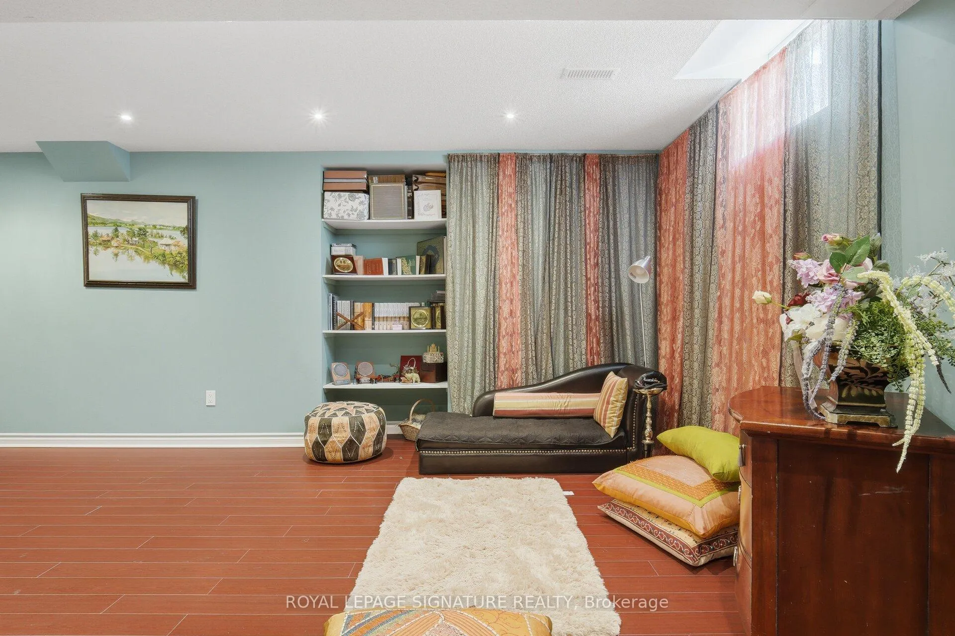 Photo 39 of 12 Tawnie Crescent, Brampton, Credit Valley — HOMEH