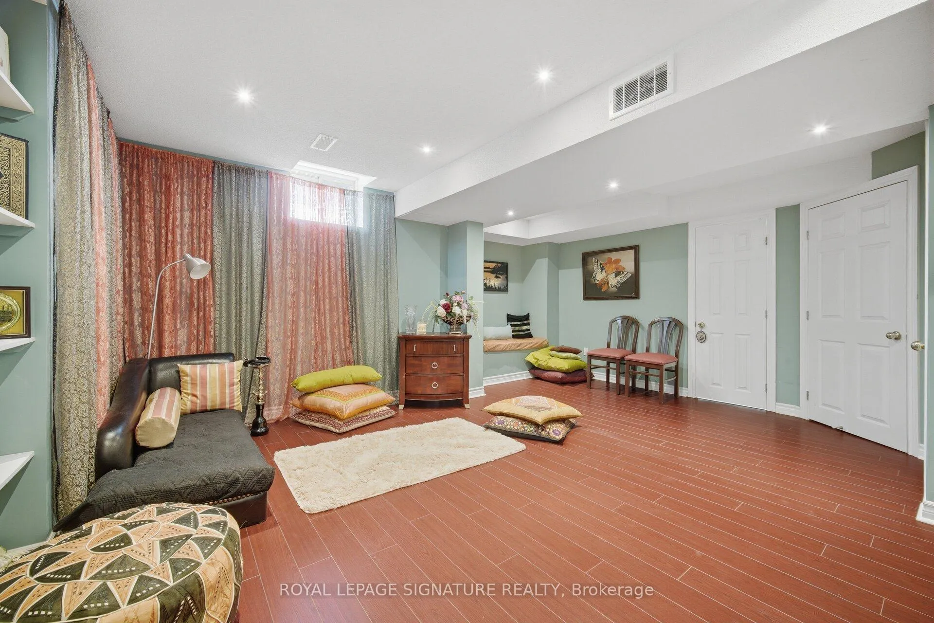 Photo 41 of 12 Tawnie Crescent, Brampton, Credit Valley — HOMEH