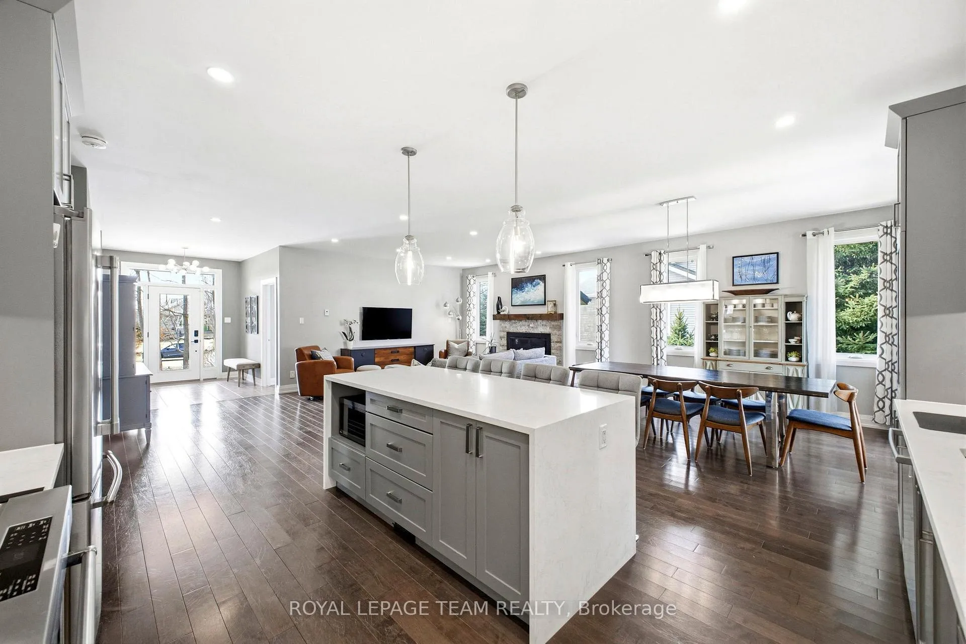 Photo 5 of 6775 Stanmore Street, Ottawa, Greely — HOMEH