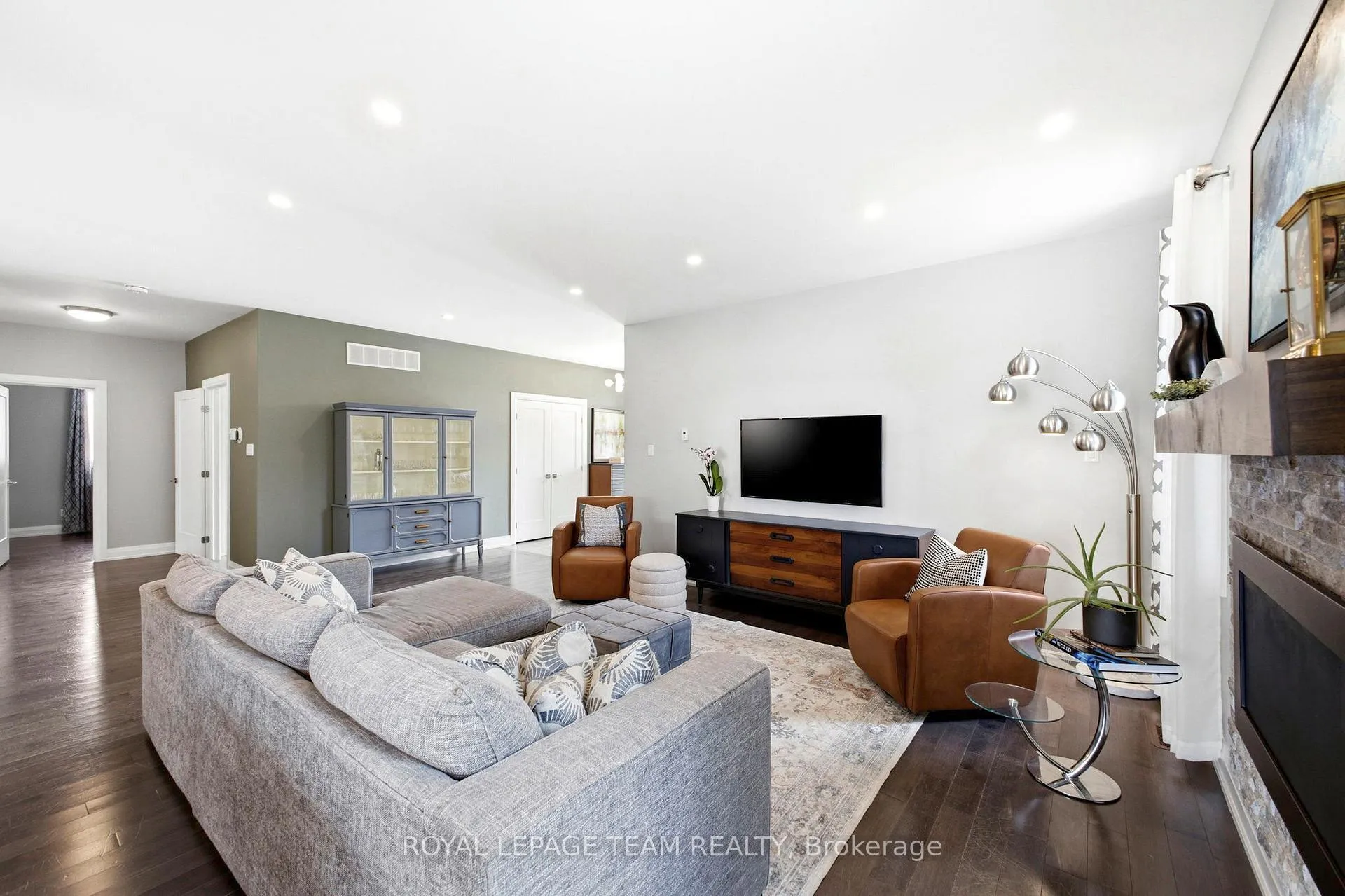 Photo 8 of 6775 Stanmore Street, Ottawa, Greely — HOMEH
