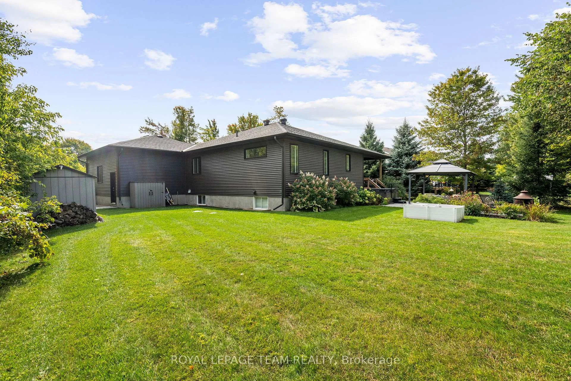 Photo 45 of 6775 Stanmore Street, Ottawa, Greely — HOMEH