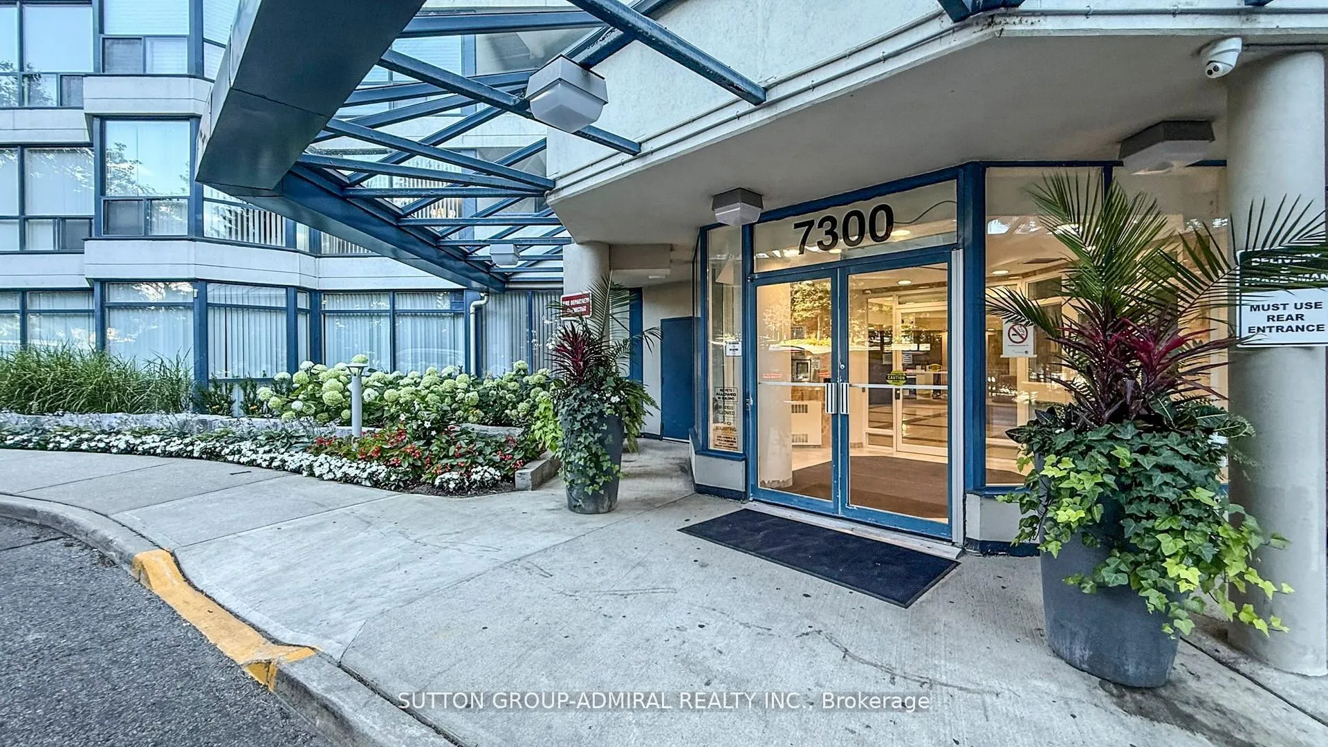 Photo 2 of Unit 1101, 7300 Yonge Street, Vaughan, Crestwood-Springfarm-Yorkhill — HOMEH