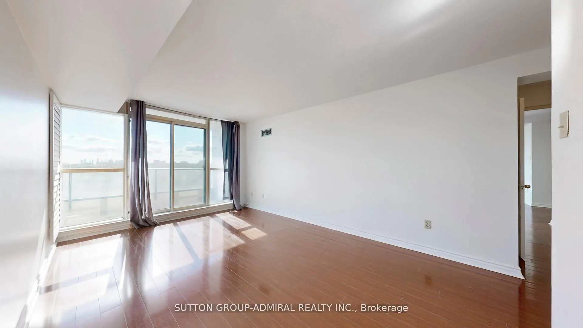 Photo 22 of Unit 1101, 7300 Yonge Street, Vaughan, Crestwood-Springfarm-Yorkhill — HOMEH