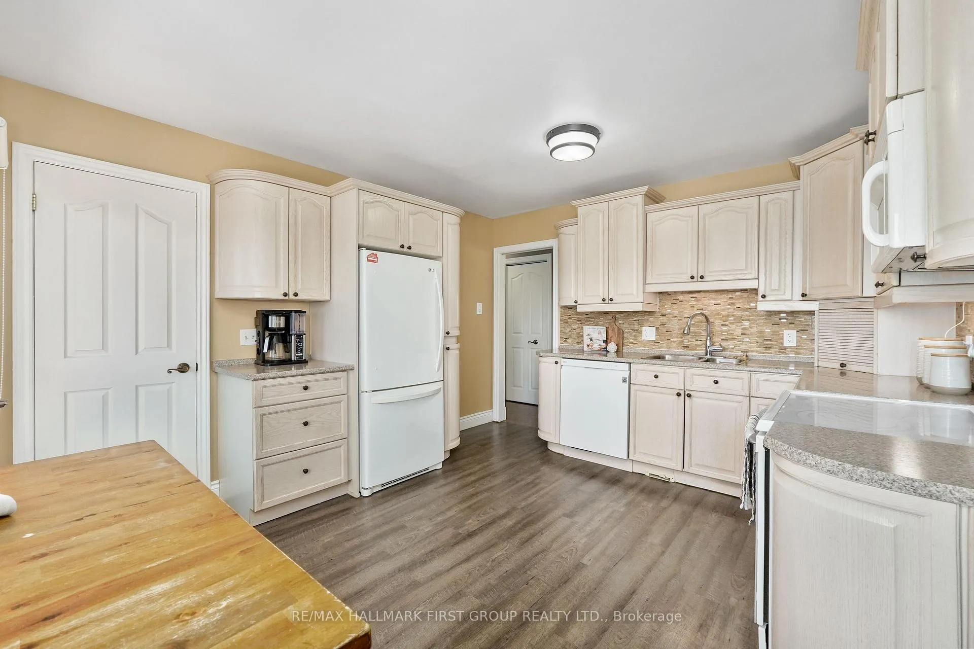 Photo 8 of 4227 County 45 Road, Hamilton Township, Rural Hamilton — HOMEH