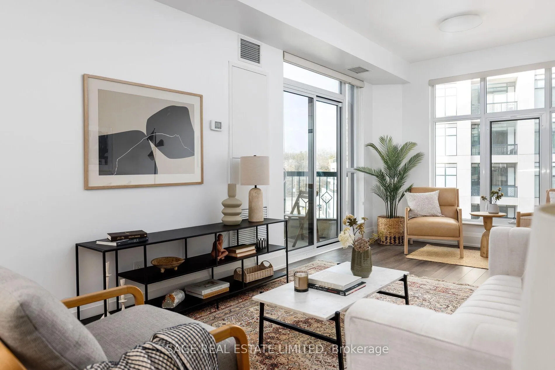 Photo 2 of Unit 504, 2 Old Mill Drive, Toronto, High Park-Swansea — HOMEH