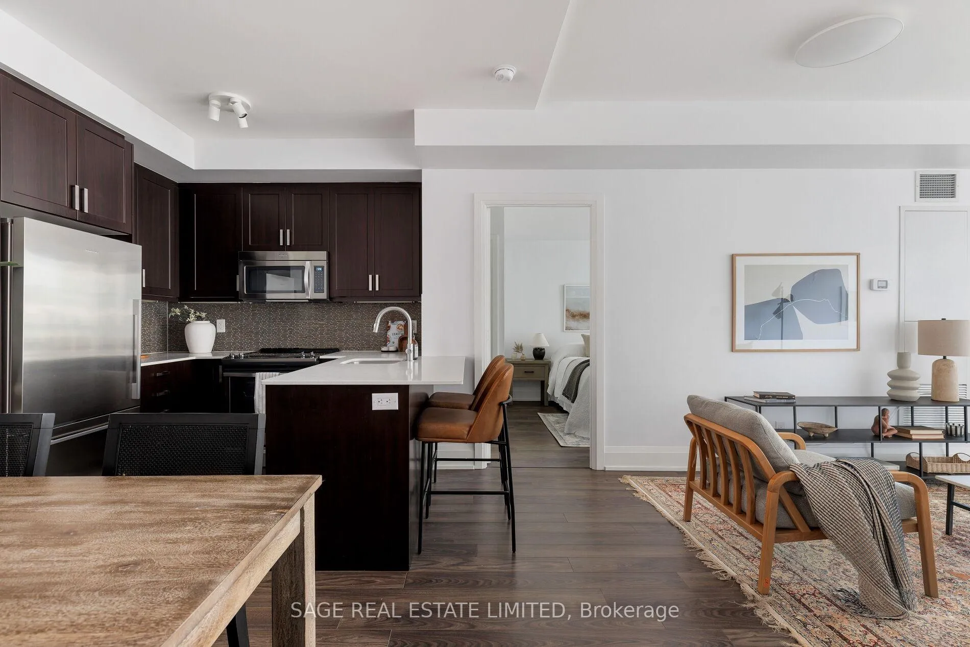 Photo 9 of Unit 504, 2 Old Mill Drive, Toronto, High Park-Swansea — HOMEH