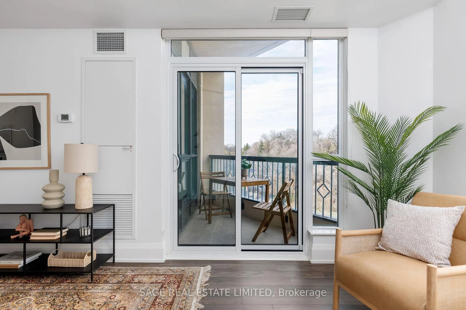 Photo 14 of Unit 504, 2 Old Mill Drive, Toronto, High Park-Swansea — HOMEH