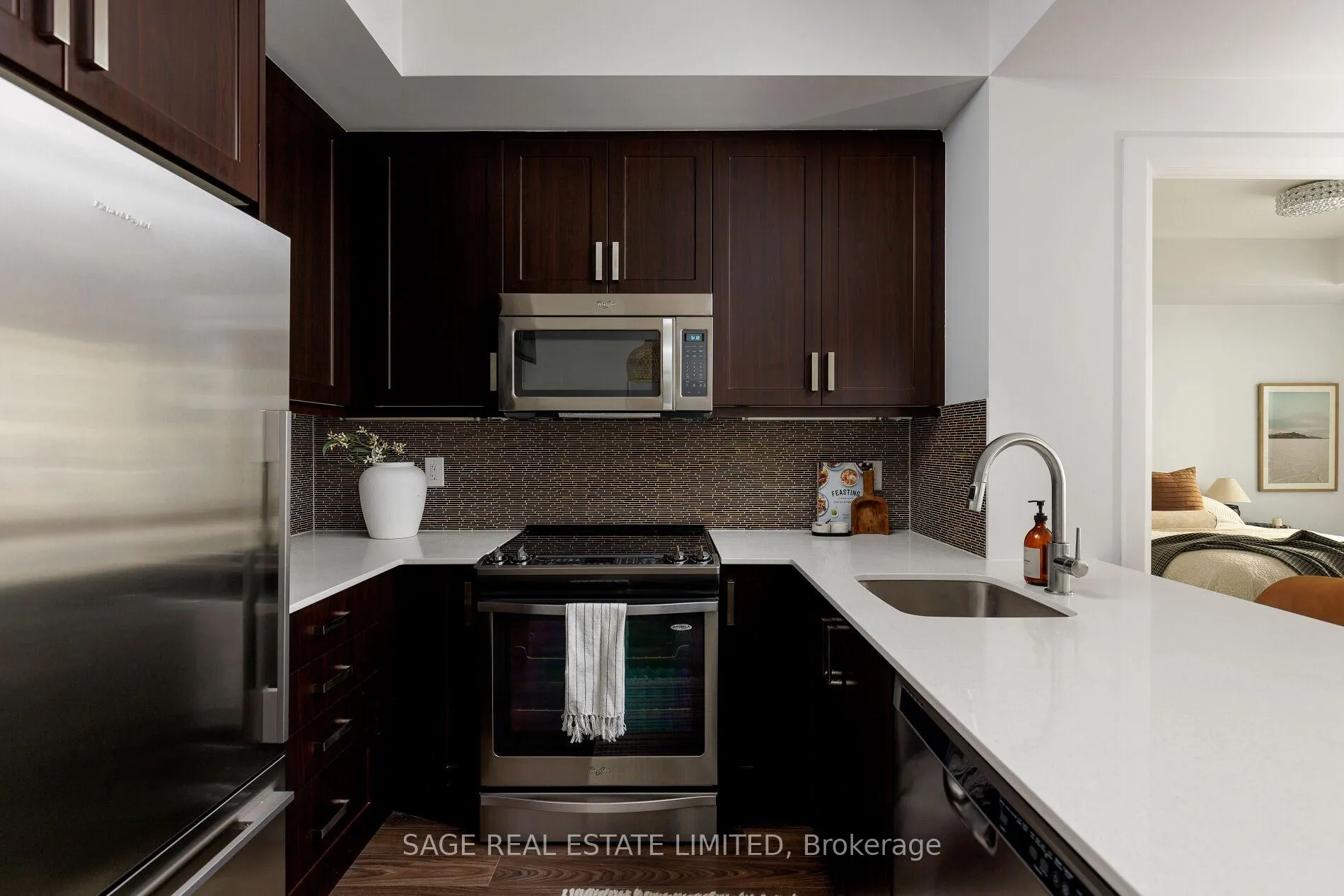 Photo 24 of Unit 504, 2 Old Mill Drive, Toronto, High Park-Swansea — HOMEH
