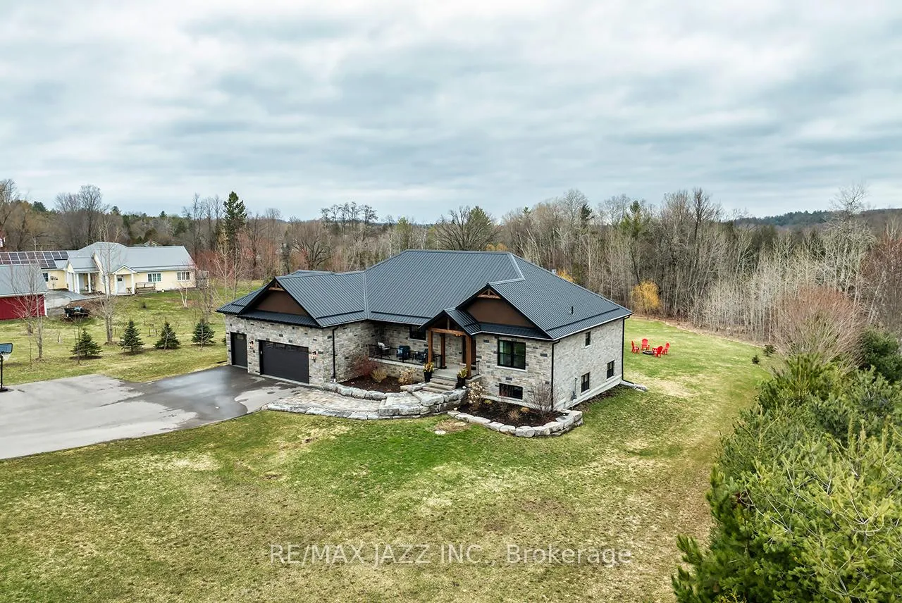 Photo 2 of 32 Huston Street, Cavan Monaghan, Millbrook Village — HOMEH