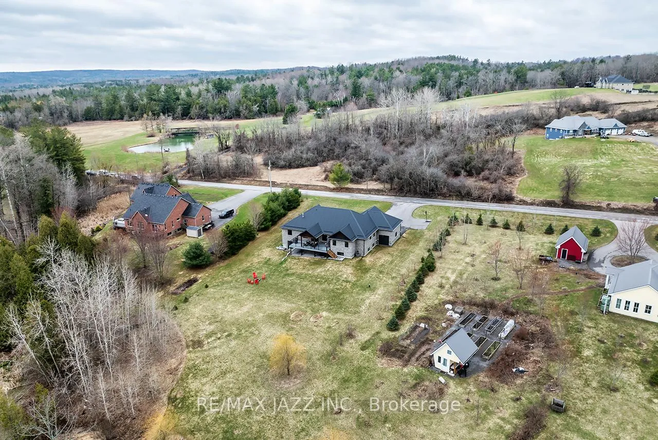 Photo 42 of 32 Huston Street, Cavan Monaghan, Millbrook Village — HOMEH
