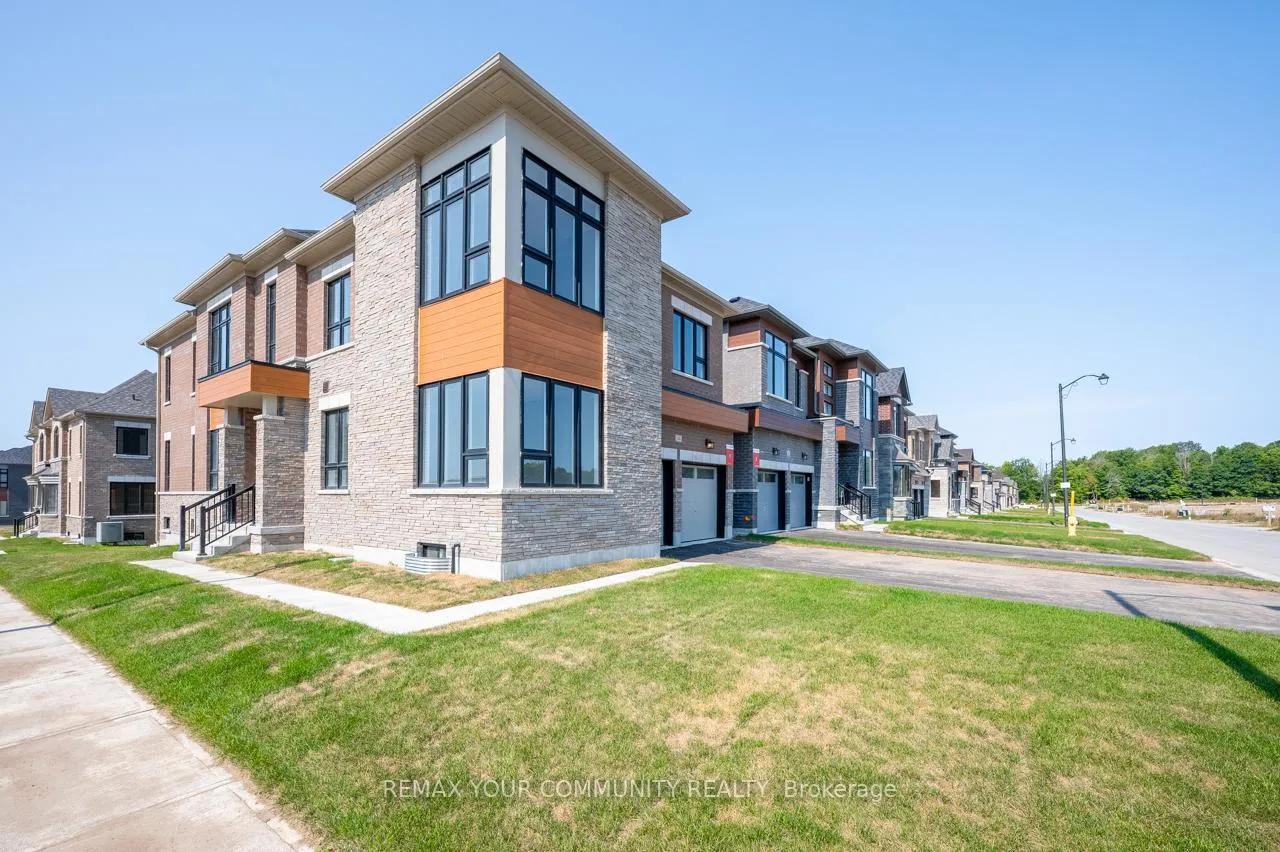 Photo 1 of 44 Wild Ginger Lane, Springwater, Midhurst — HOMEH