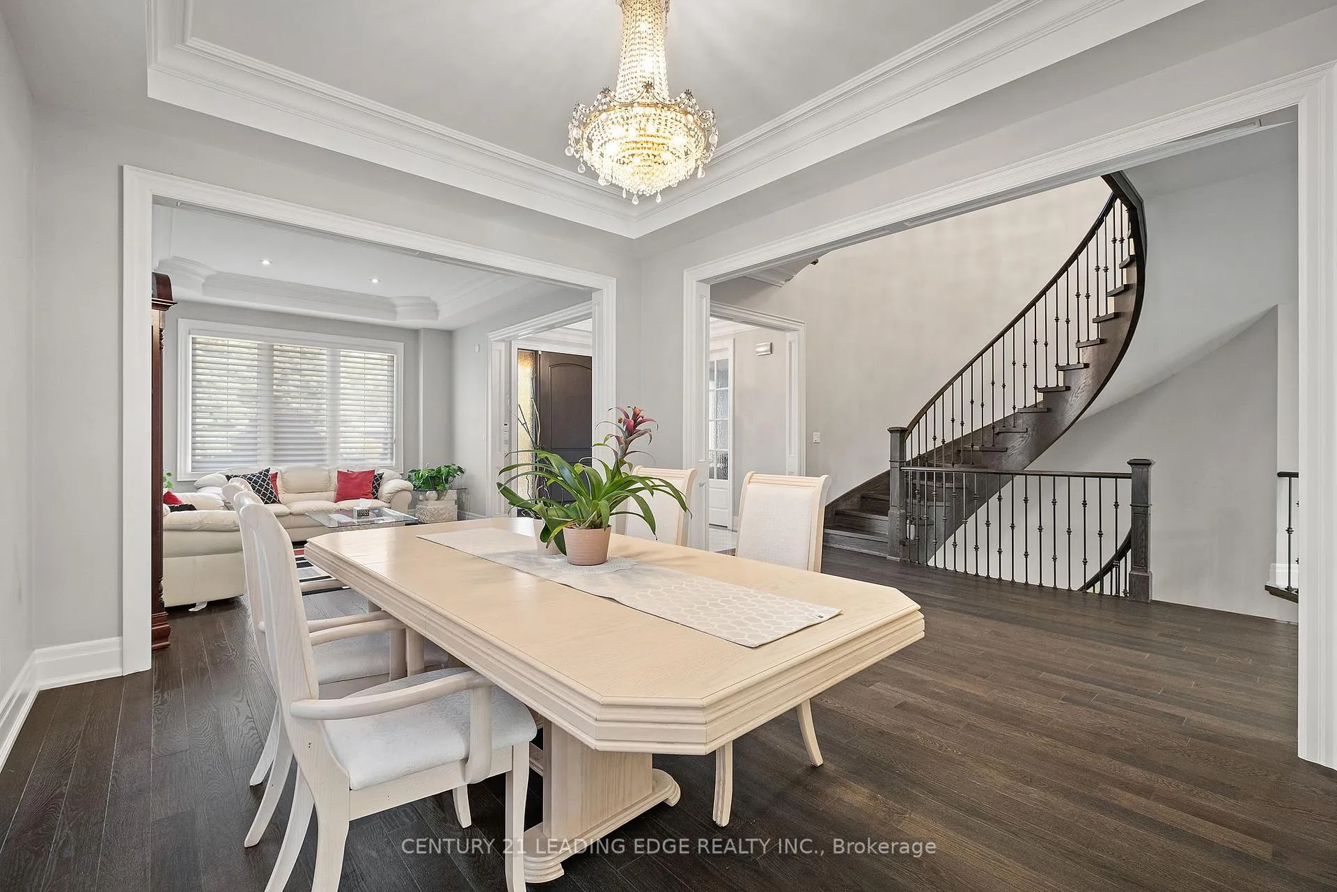 Photo 9 of 12 Jonquil Crescent, Markham, Bullock — HOMEH