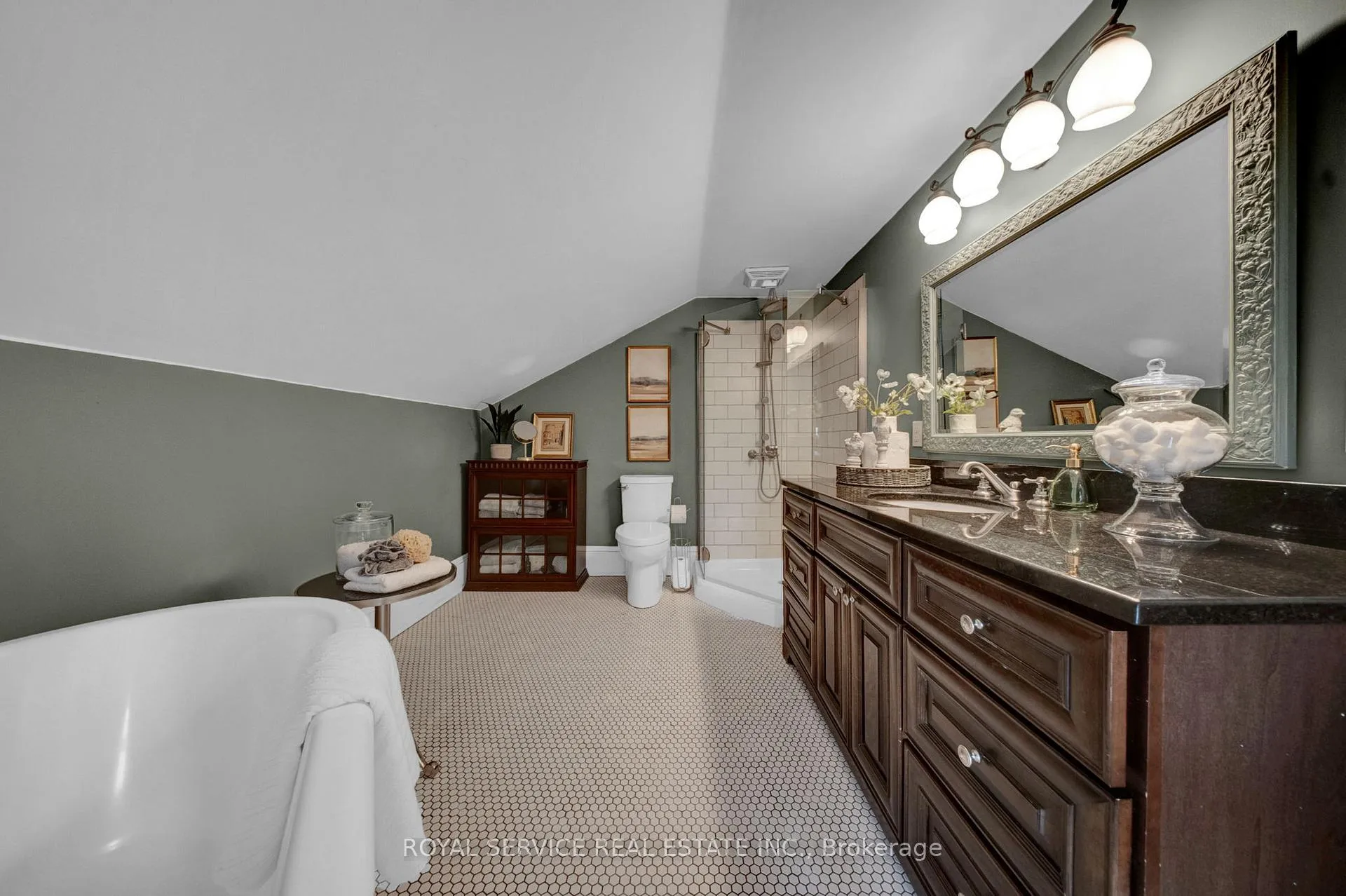 Photo 32 of 3775 Ganaraska Road, Clarington, Rural Clarington — HOMEH
