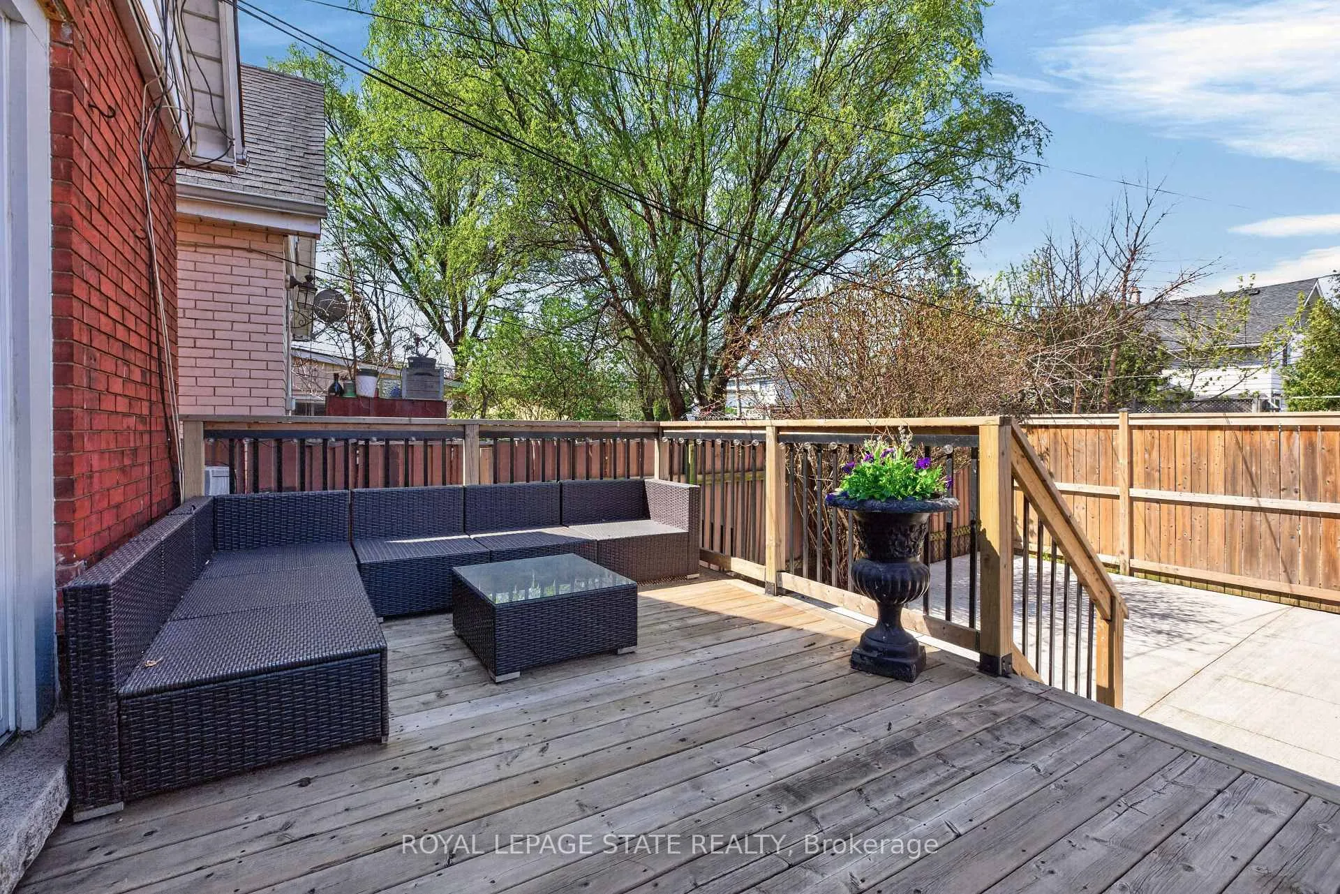Photo 35 of 157 Cameron Avenue N, Hamilton, Homeside — HOMEH