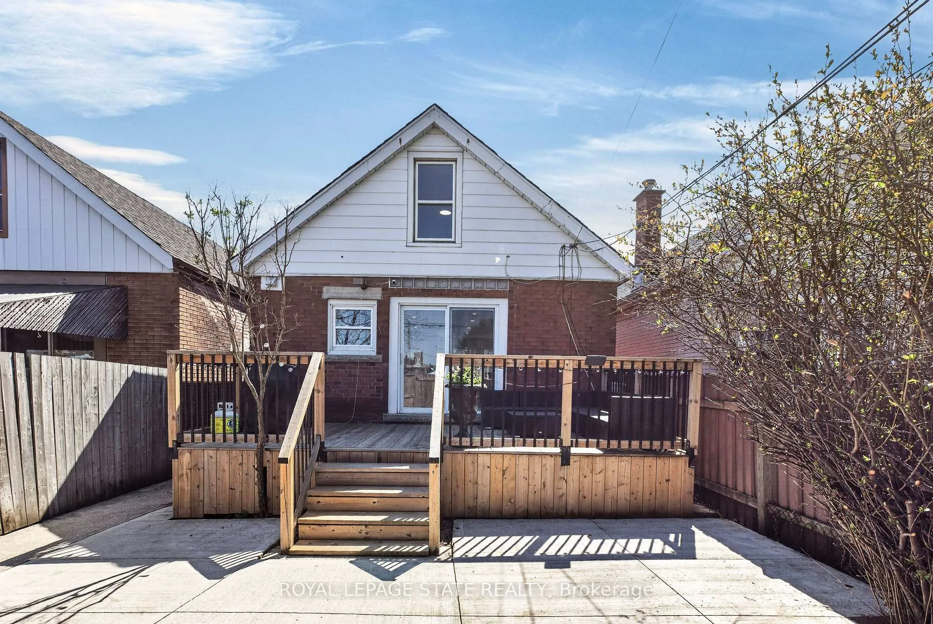 Photo 38 of 157 Cameron Avenue N, Hamilton, Homeside — HOMEH