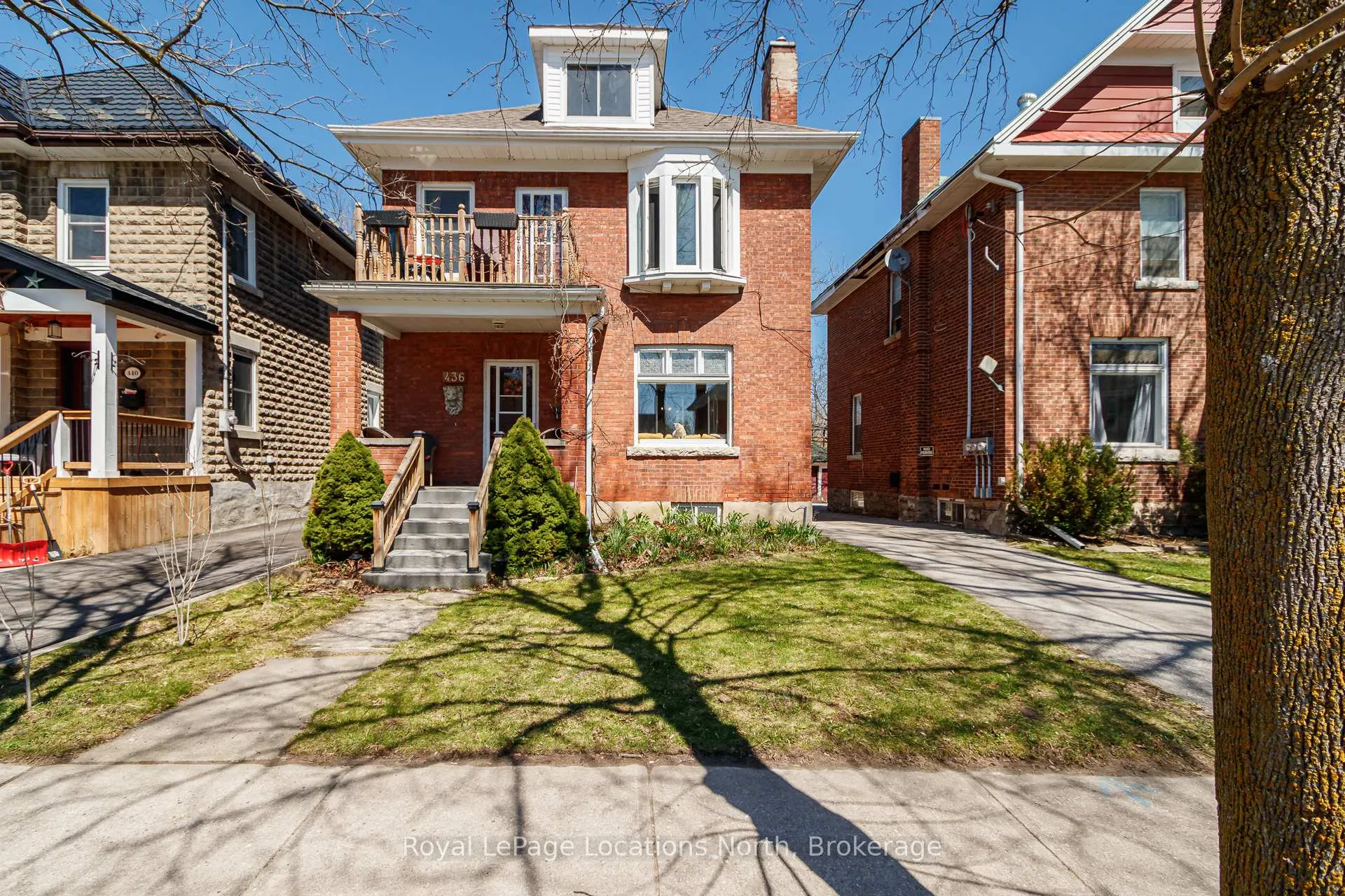 Front of 436 12th Street W
