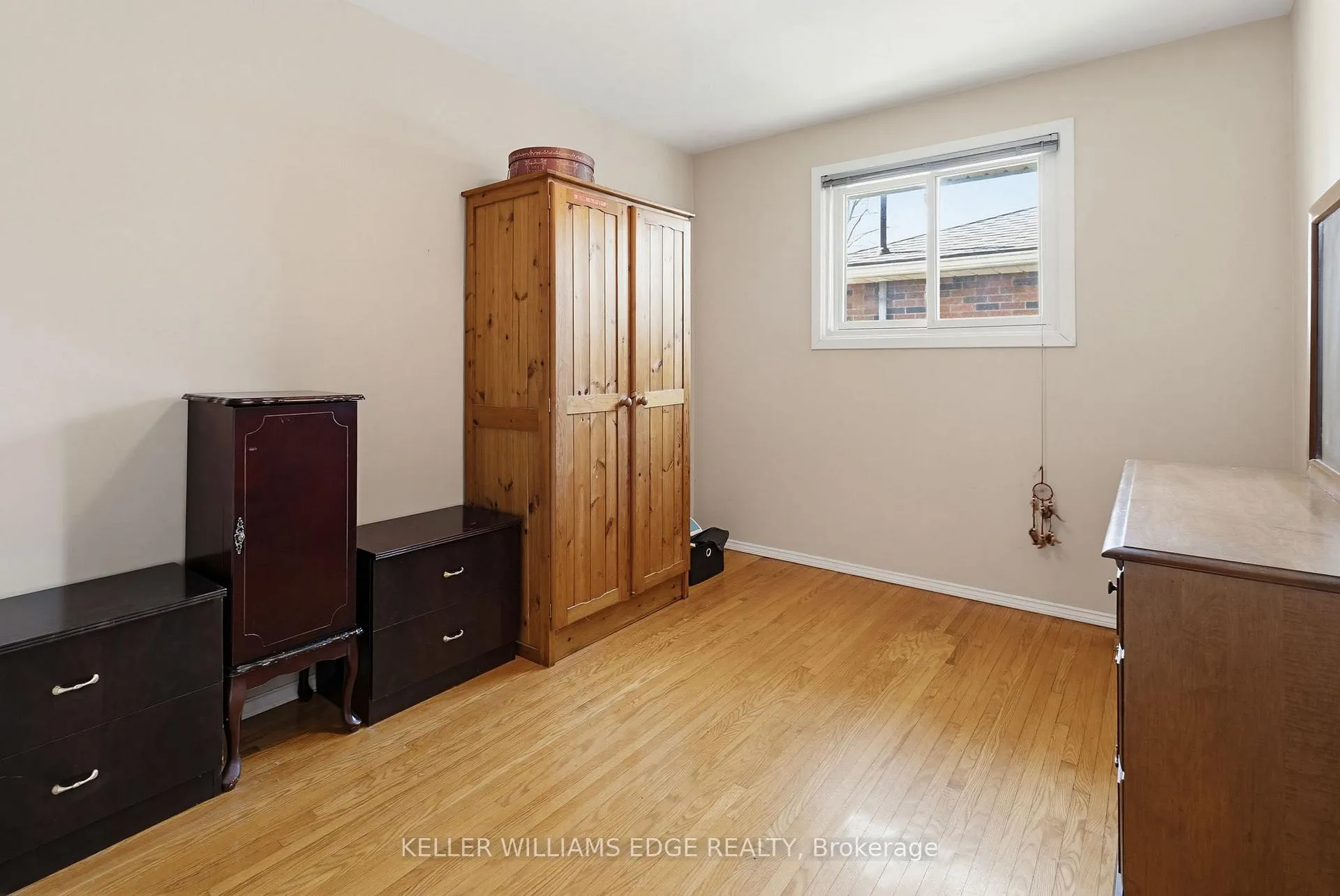 Photo 18 of 156 Lakeside Drive, Grimsby, Grimsby Beach — HOMEH