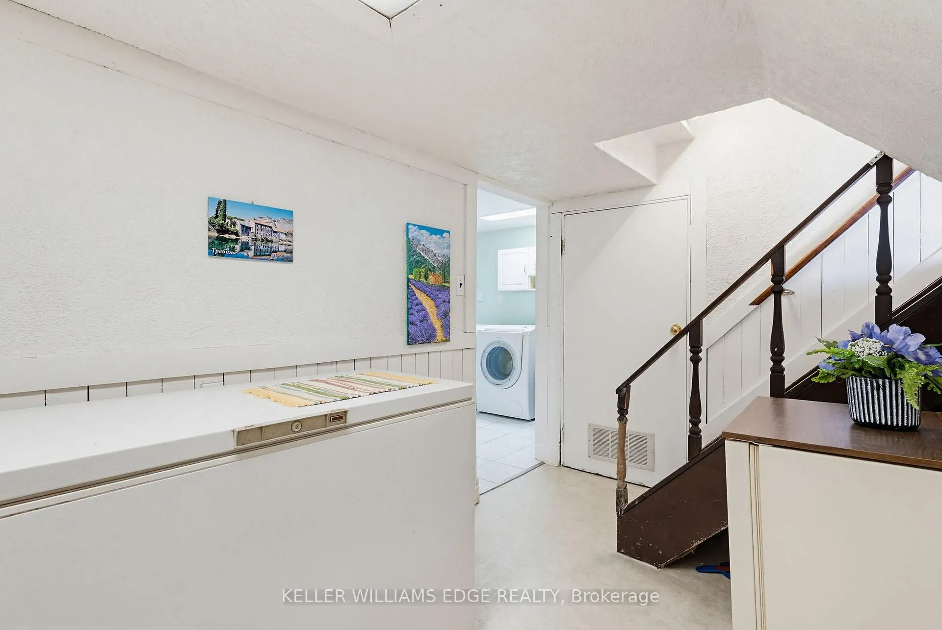 Photo 23 of 156 Lakeside Drive, Grimsby, Grimsby Beach — HOMEH