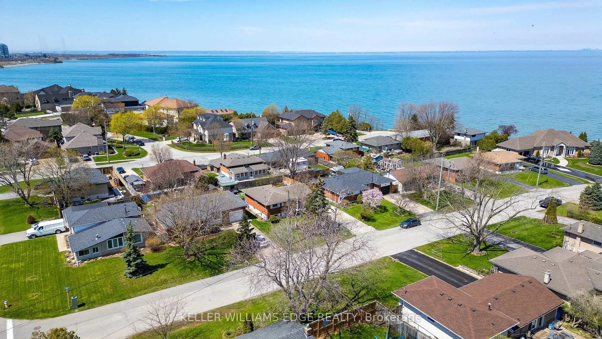 Photo 33 of 156 Lakeside Drive, Grimsby, Grimsby Beach — HOMEH