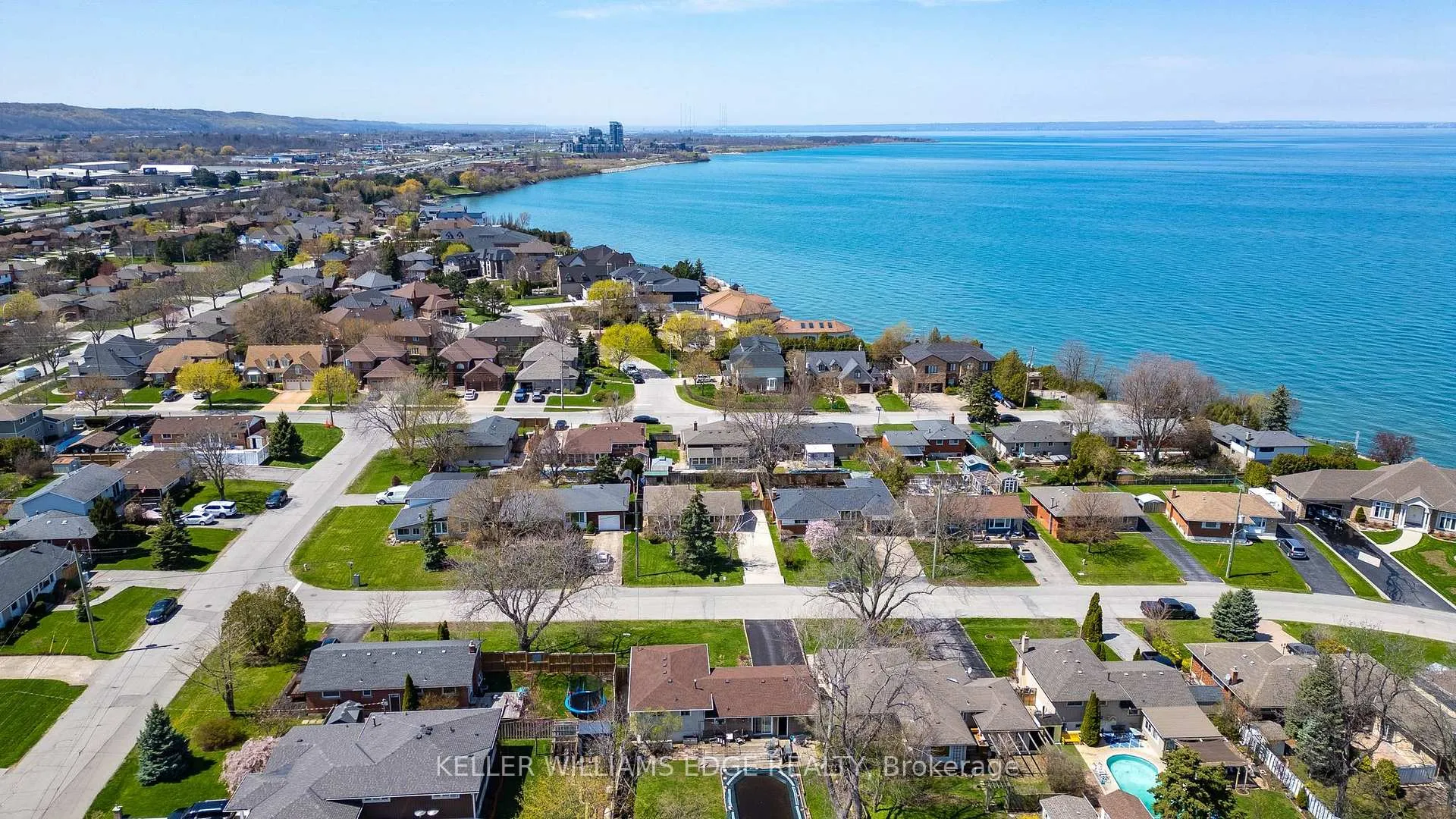 Photo 34 of 156 Lakeside Drive, Grimsby, Grimsby Beach — HOMEH