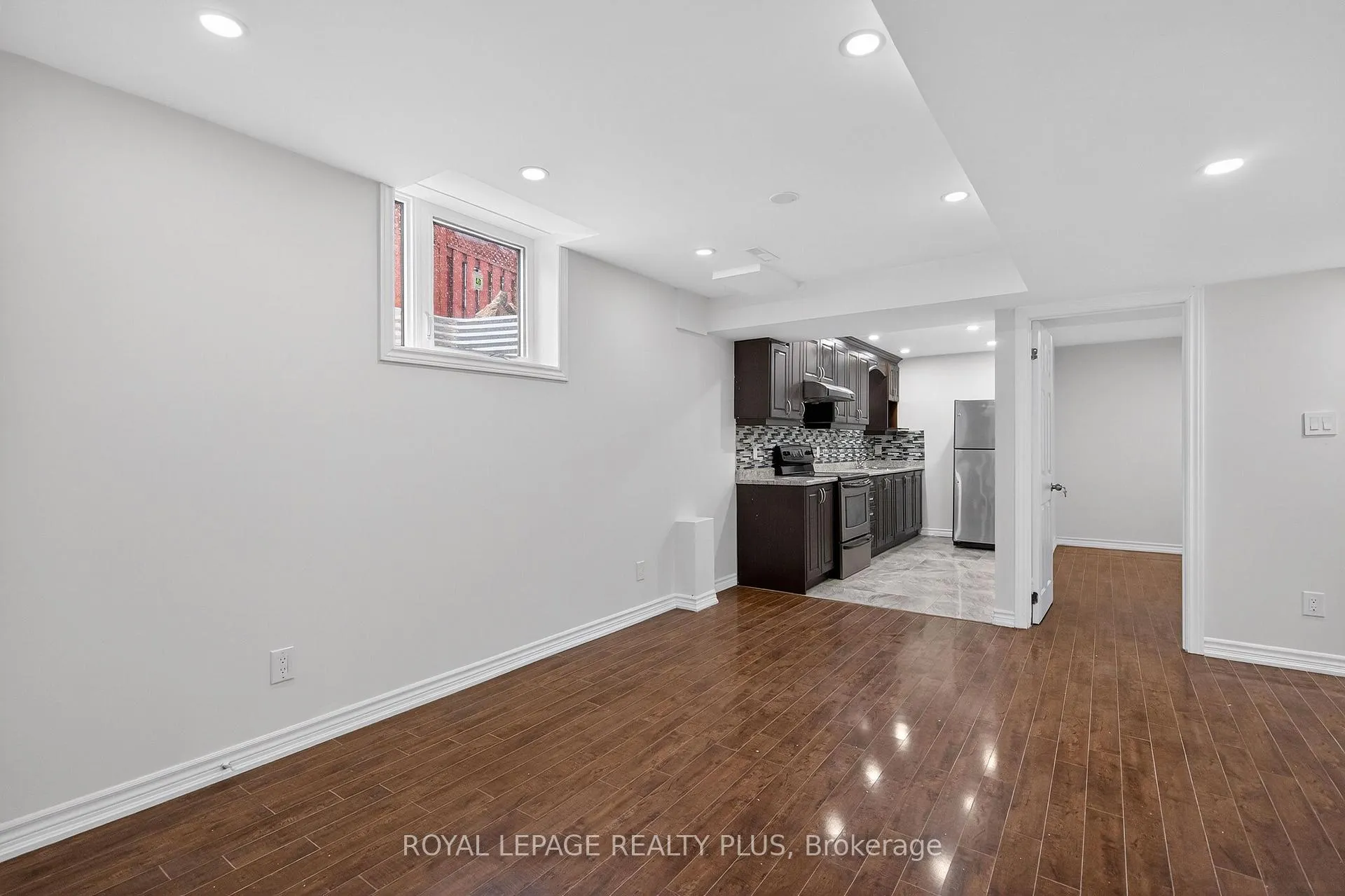 Photo 4 of Unit Basement, 19 Treadgold Road, Brampton, Vales of Castlemore — HOMEH