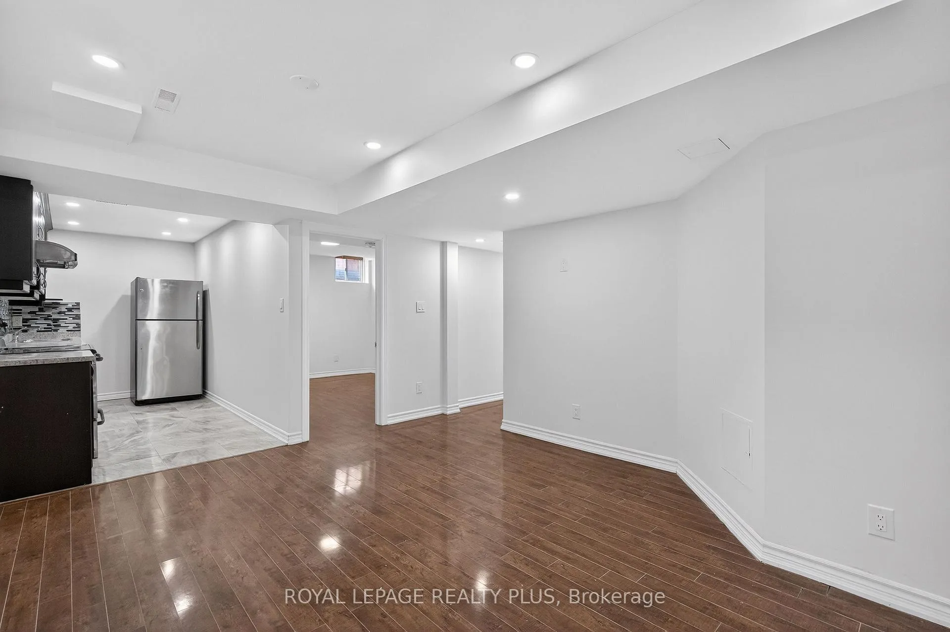 Photo 5 of Unit Basement, 19 Treadgold Road, Brampton, Vales of Castlemore — HOMEH