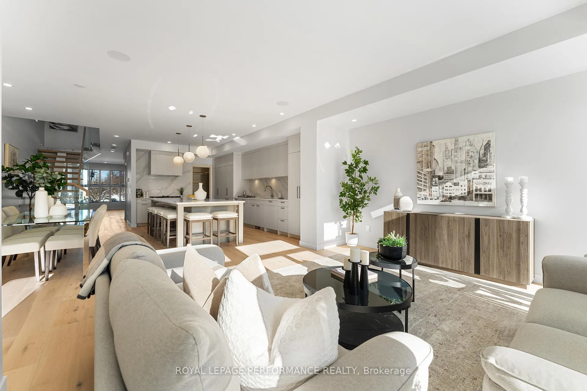 Photo 9 of 426 Avondale Avenue, Ottawa, McKellar/Highland — HOMEH