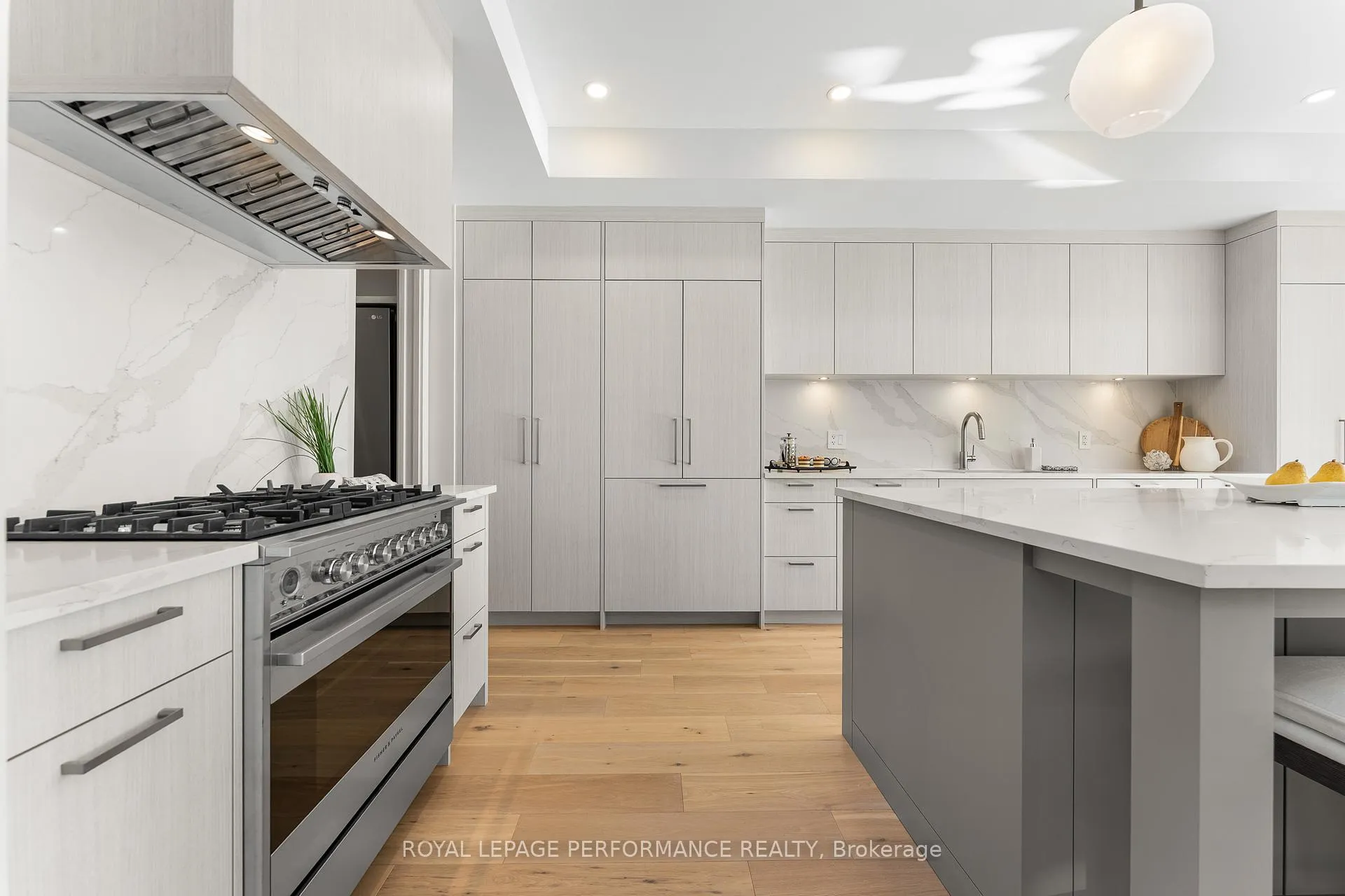 Photo 15 of 426 Avondale Avenue, Ottawa, McKellar/Highland — HOMEH