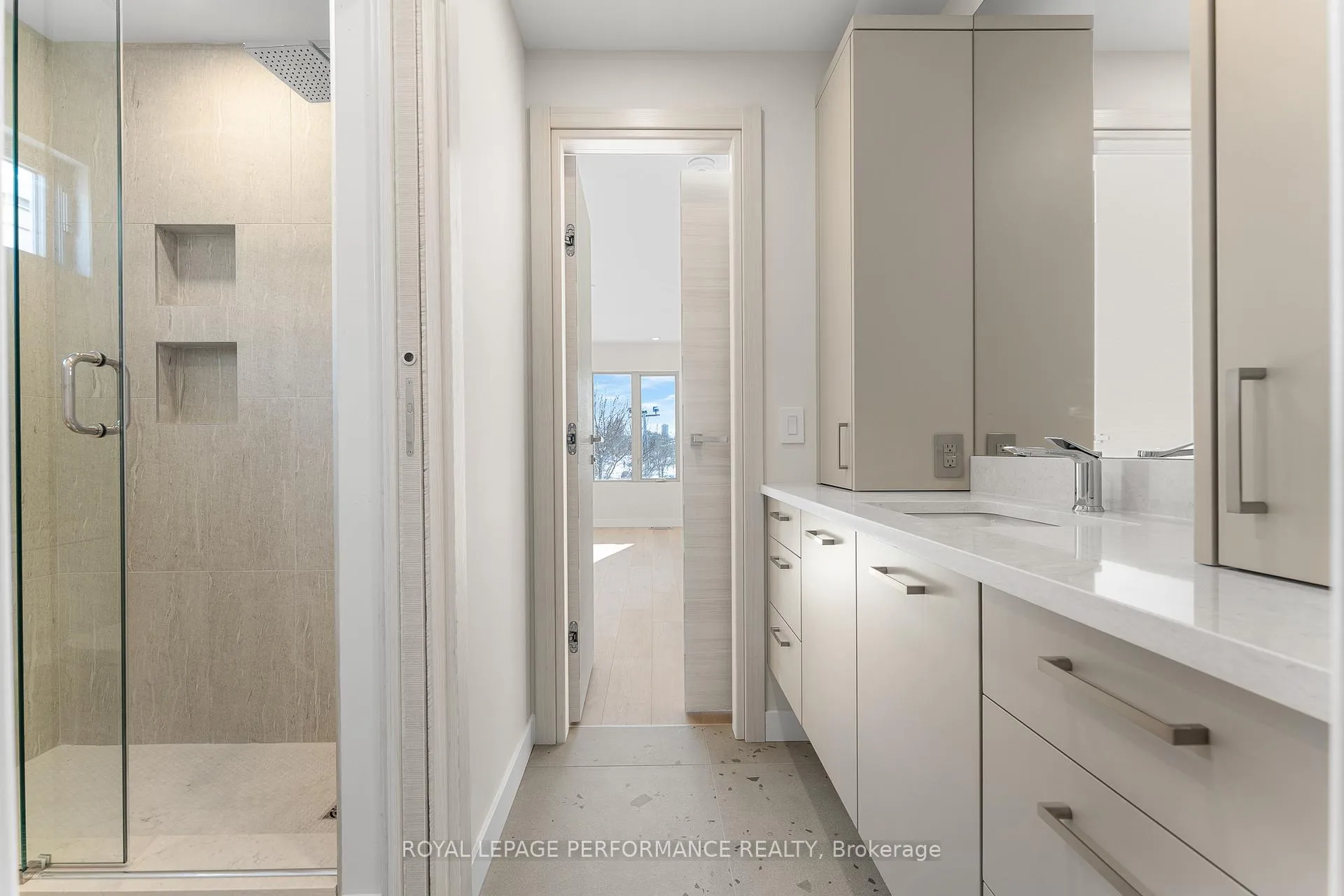 Photo 29 of 426 Avondale Avenue, Ottawa, McKellar/Highland — HOMEH