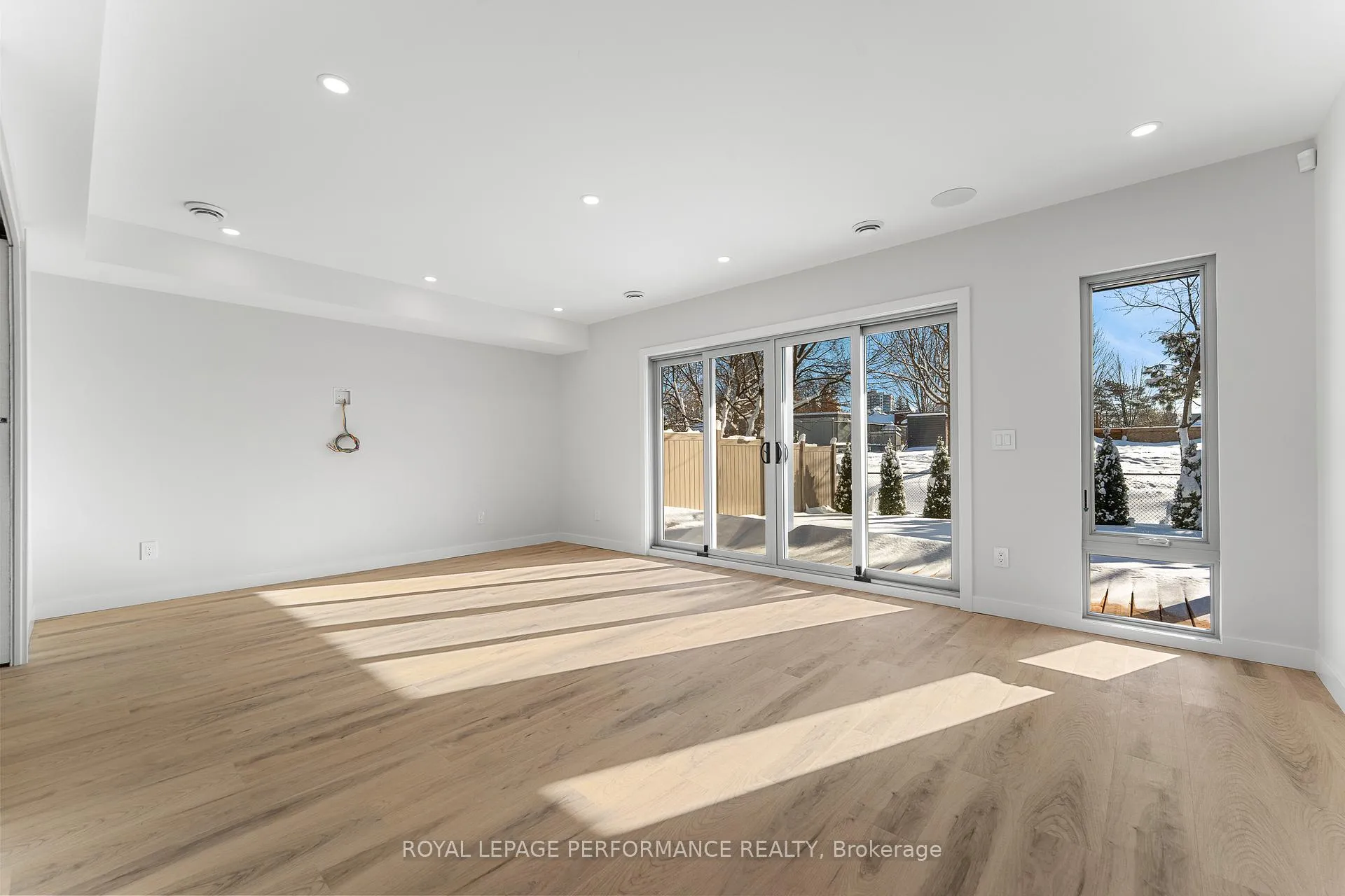 Photo 34 of 426 Avondale Avenue, Ottawa, McKellar/Highland — HOMEH