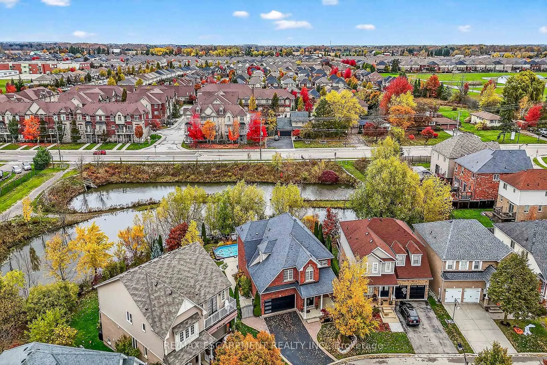 Photo 4 of 20 Fowler Drive, Hamilton, Binbrook — HOMEH