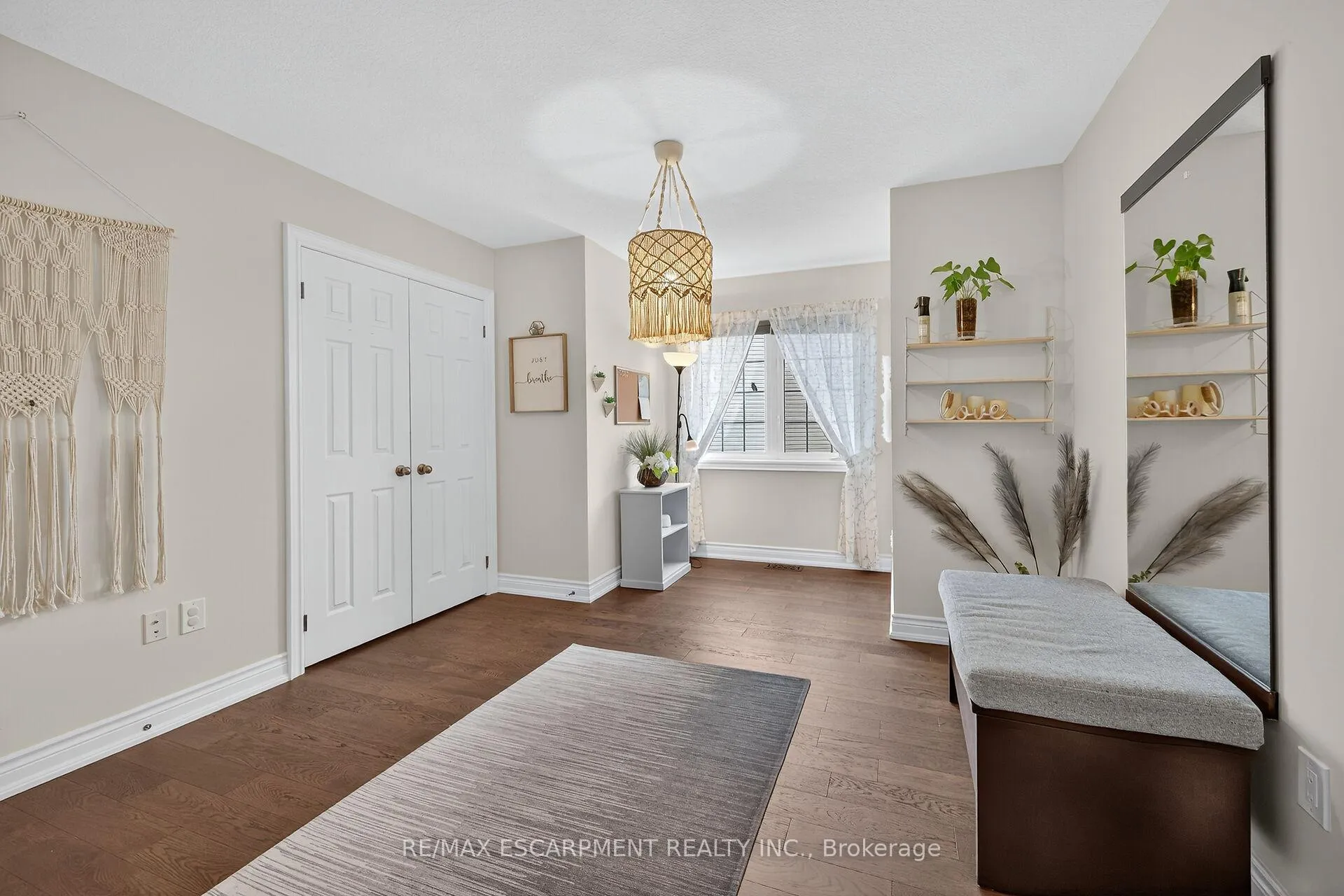 Photo 38 of 20 Fowler Drive, Hamilton, Binbrook — HOMEH