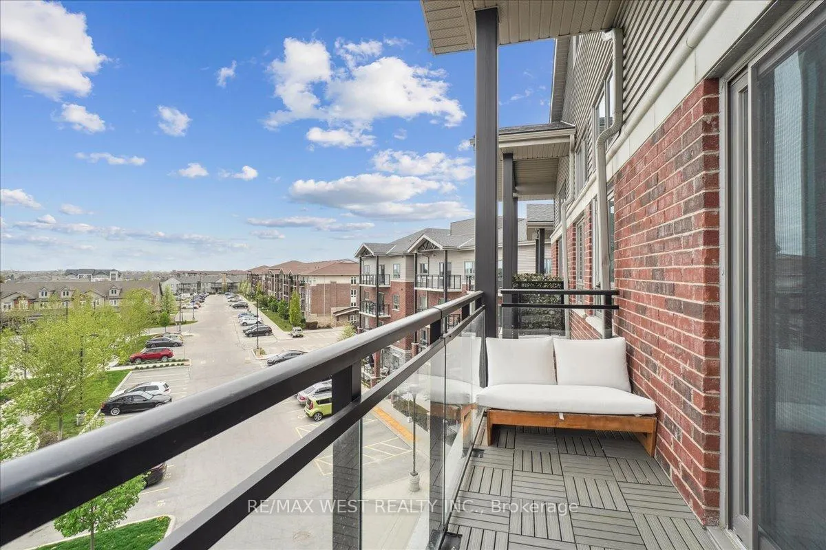Photo 5 of Unit 413, 35 Kingsbury Square, Guelph, Pineridge/Westminster Woods — HOMEH