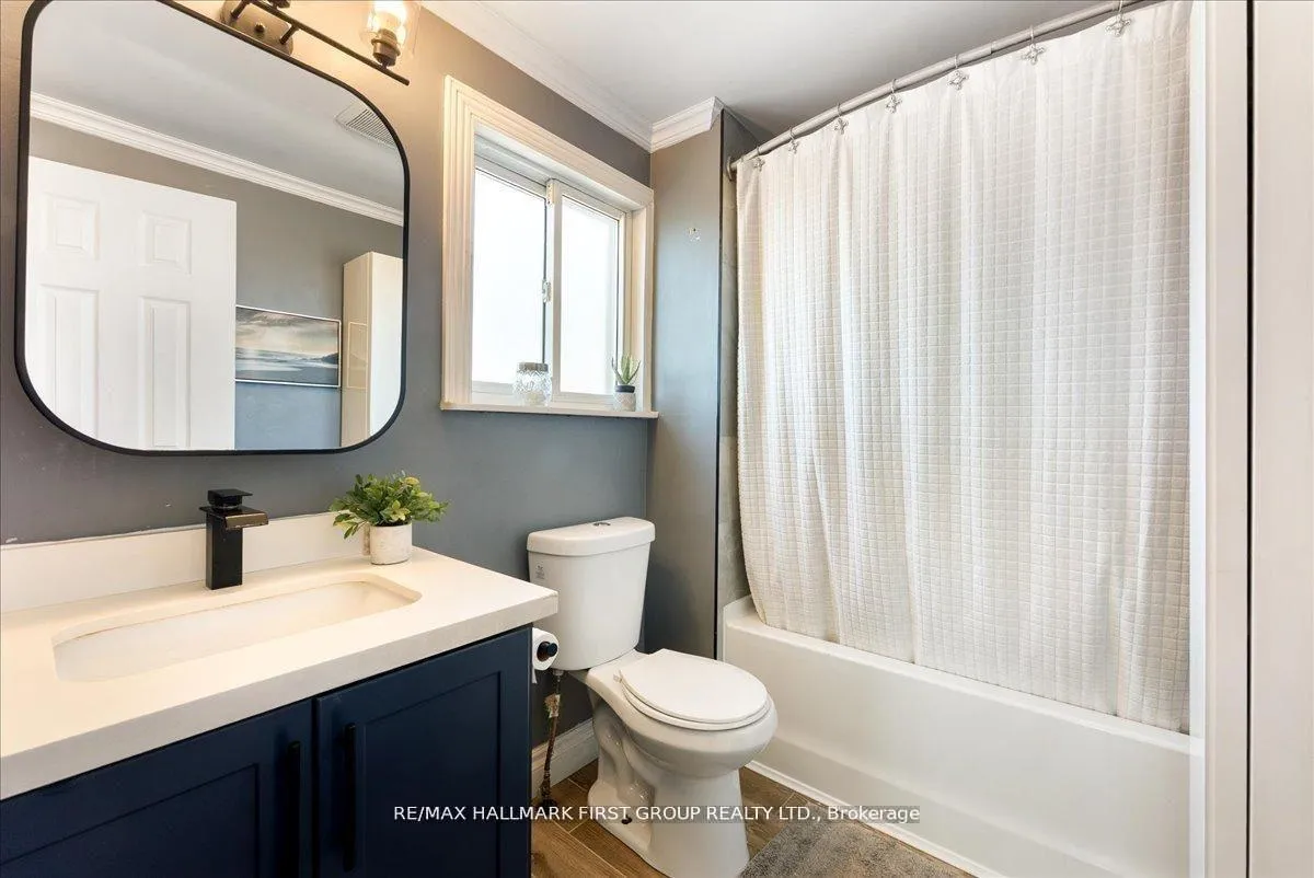 Photo 13 of 398 Dean Avenue, Oshawa, Central — HOMEH
