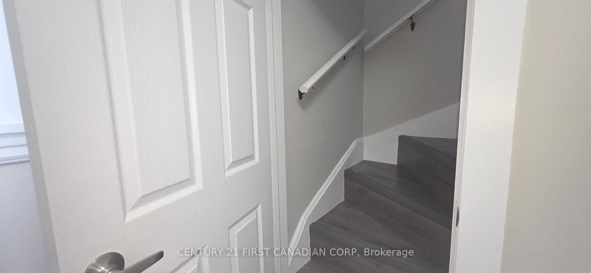 Photo 3 of Unit A, 59 Fifth Avenue, St. Thomas — HOMEH