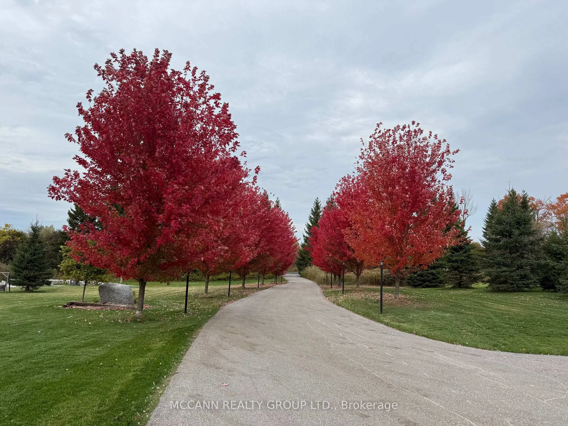 Photo 5 of 253 Zephyr Road NE, Uxbridge, Rural Uxbridge — HOMEH