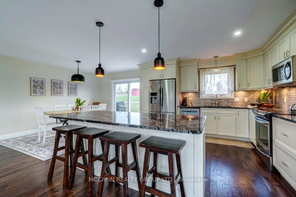 Photo 9 of 253 Zephyr Road NE, Uxbridge, Rural Uxbridge — HOMEH