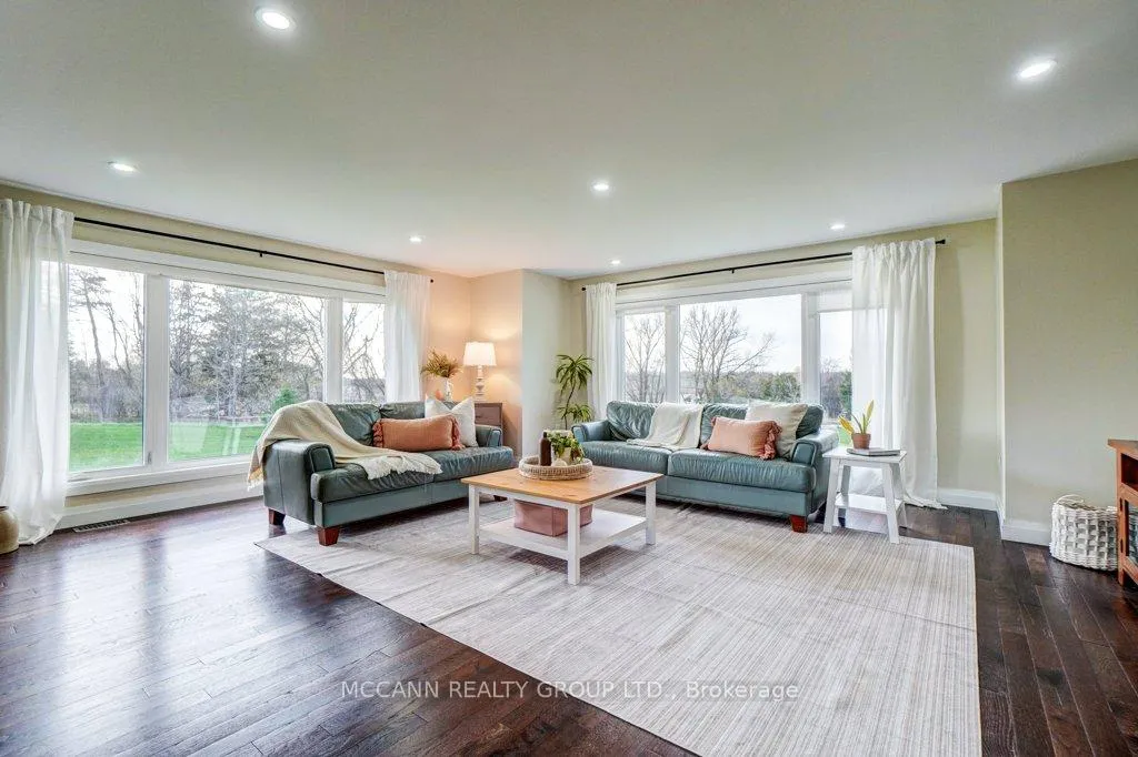 Photo 13 of 253 Zephyr Road NE, Uxbridge, Rural Uxbridge — HOMEH