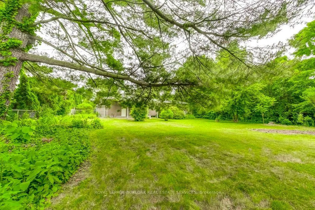 Photo 27 of 1334 Langdale Crescent, Oakville, Falgarwood — HOMEH