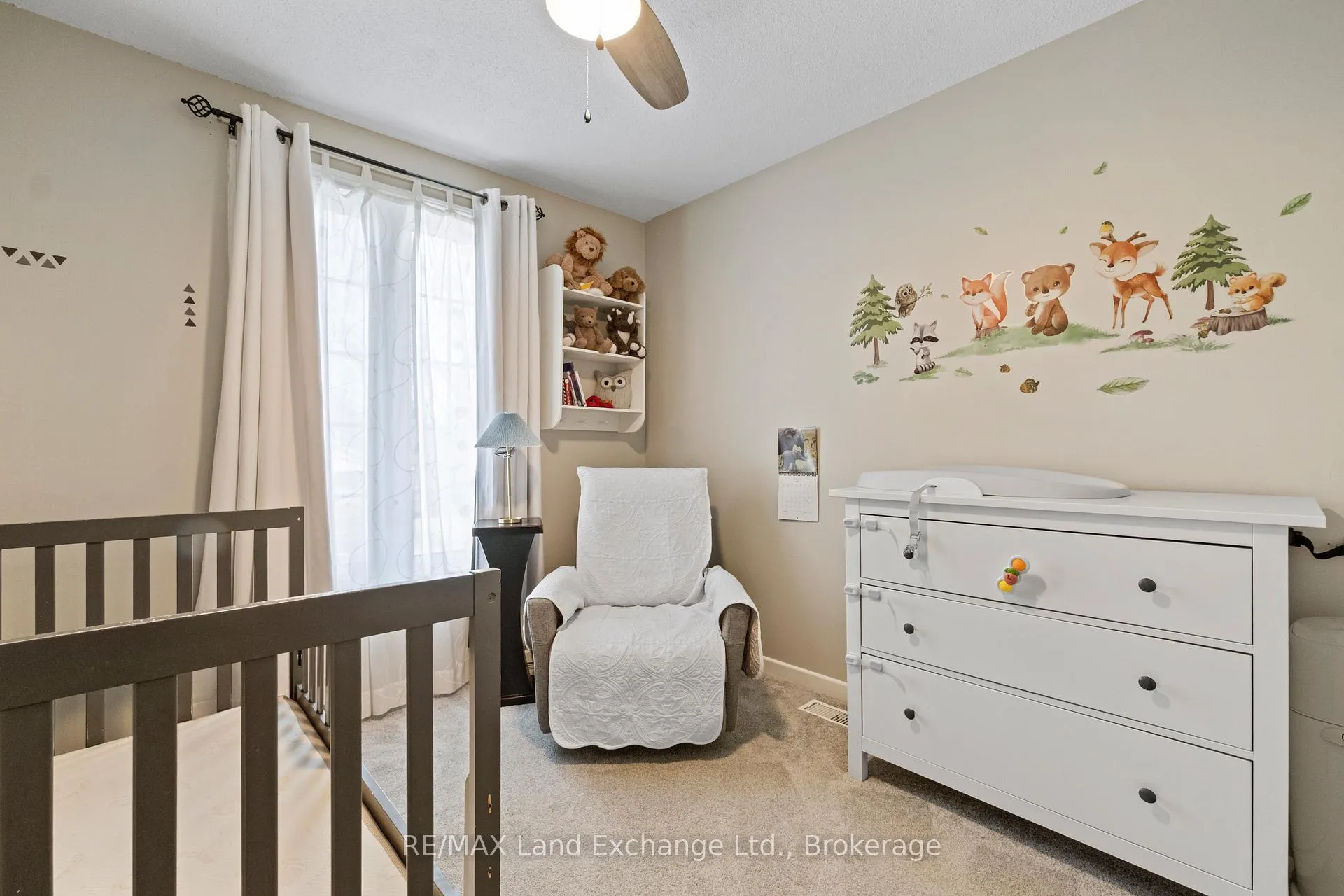 Photo 22 of 677 Kennard Crescent, Kincardine — HOMEH