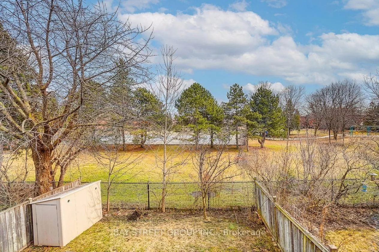 Photo 6 of 151 Campbell Avenue, Vaughan, Crestwood-Springfarm-Yorkhill — HOMEH