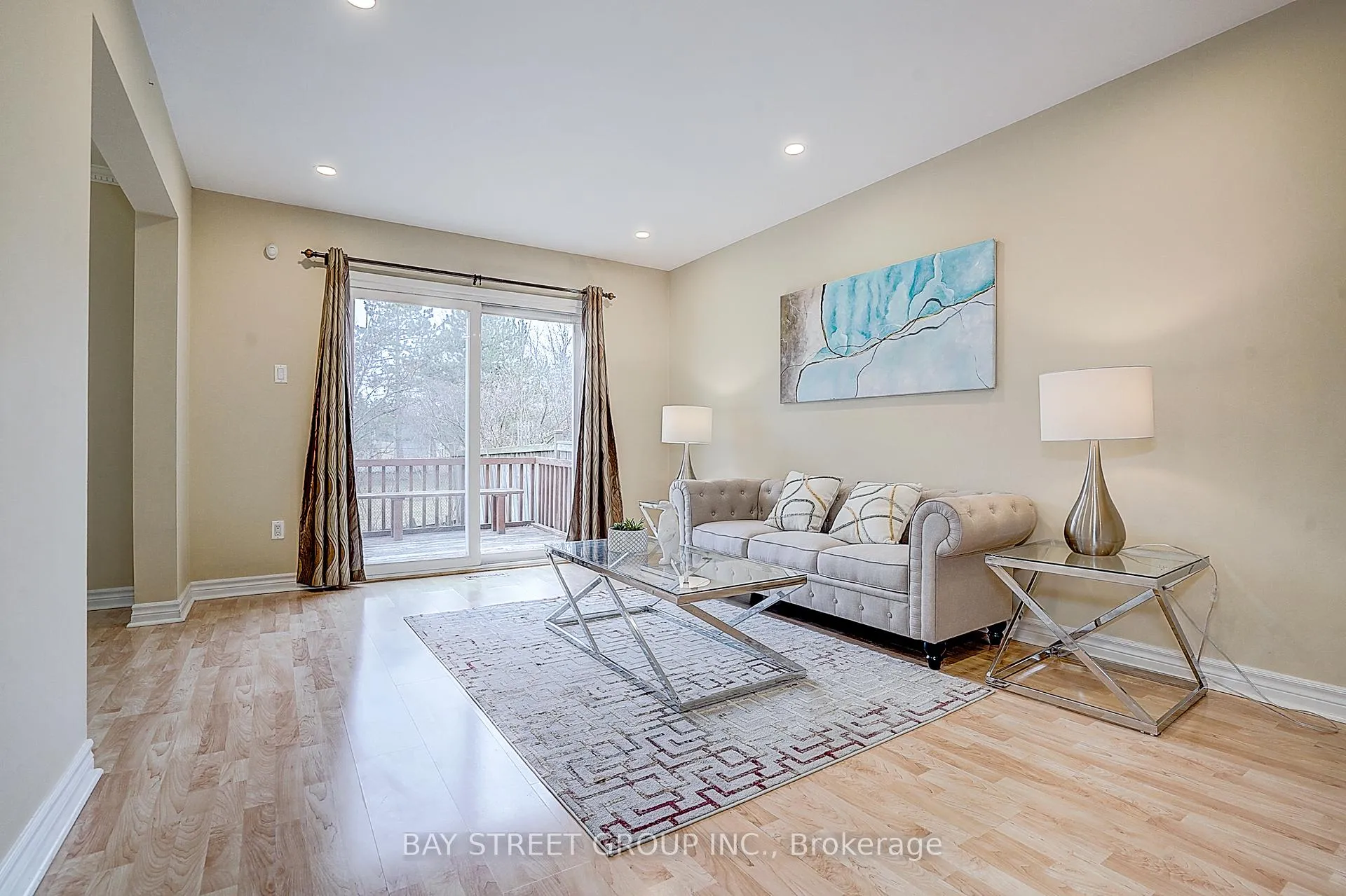 Photo 15 of 151 Campbell Avenue, Vaughan, Crestwood-Springfarm-Yorkhill — HOMEH