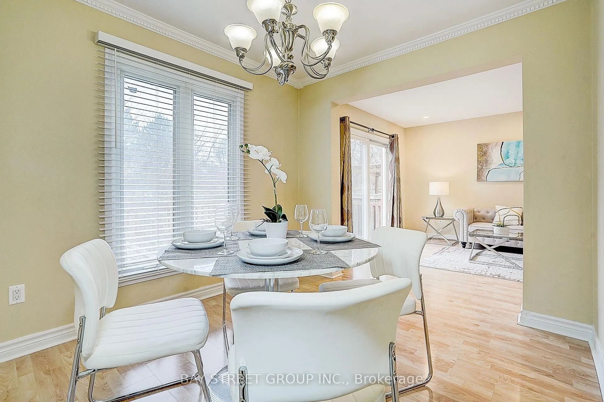 Photo 24 of 151 Campbell Avenue, Vaughan, Crestwood-Springfarm-Yorkhill — HOMEH