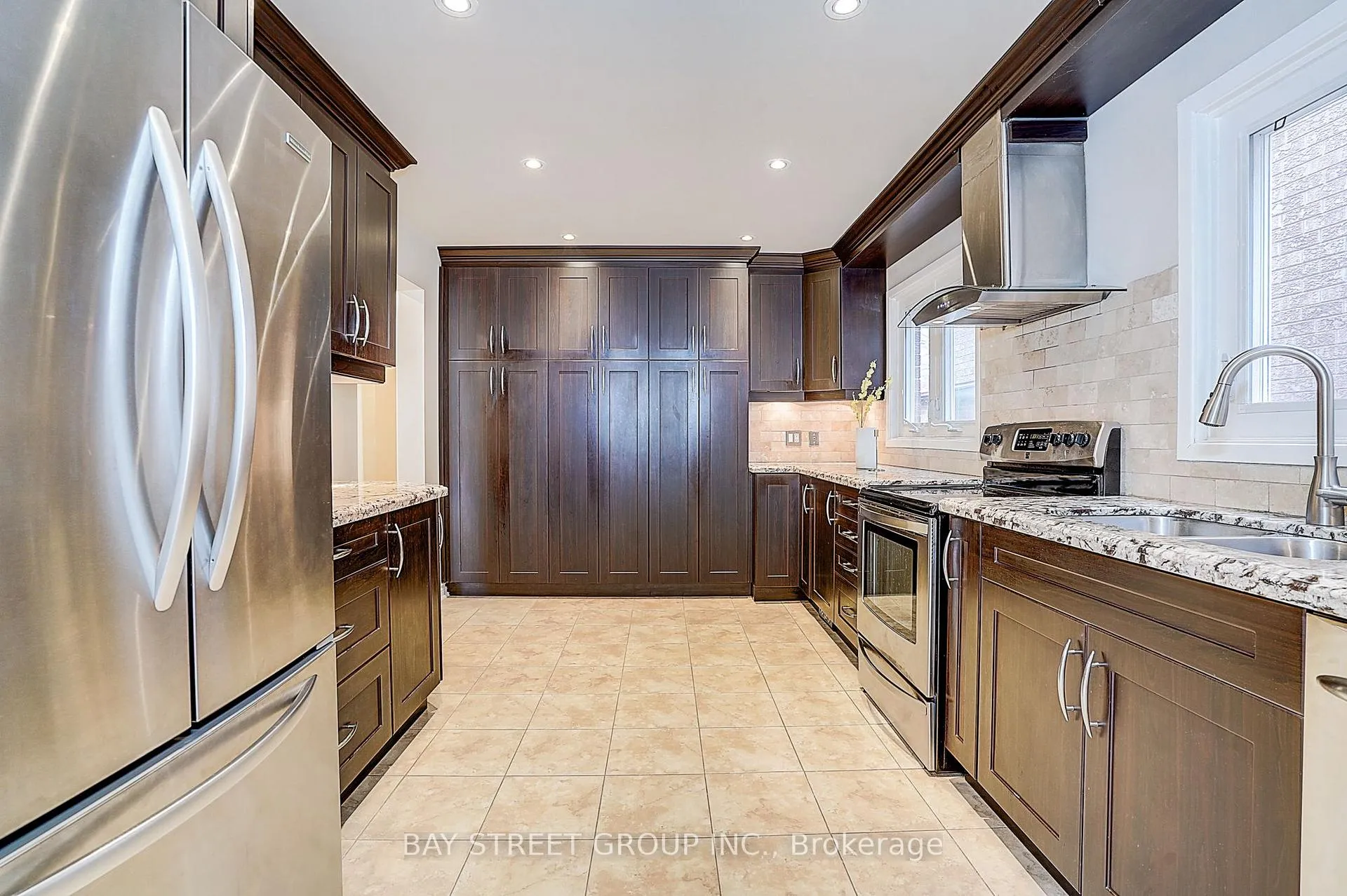 Photo 26 of 151 Campbell Avenue, Vaughan, Crestwood-Springfarm-Yorkhill — HOMEH