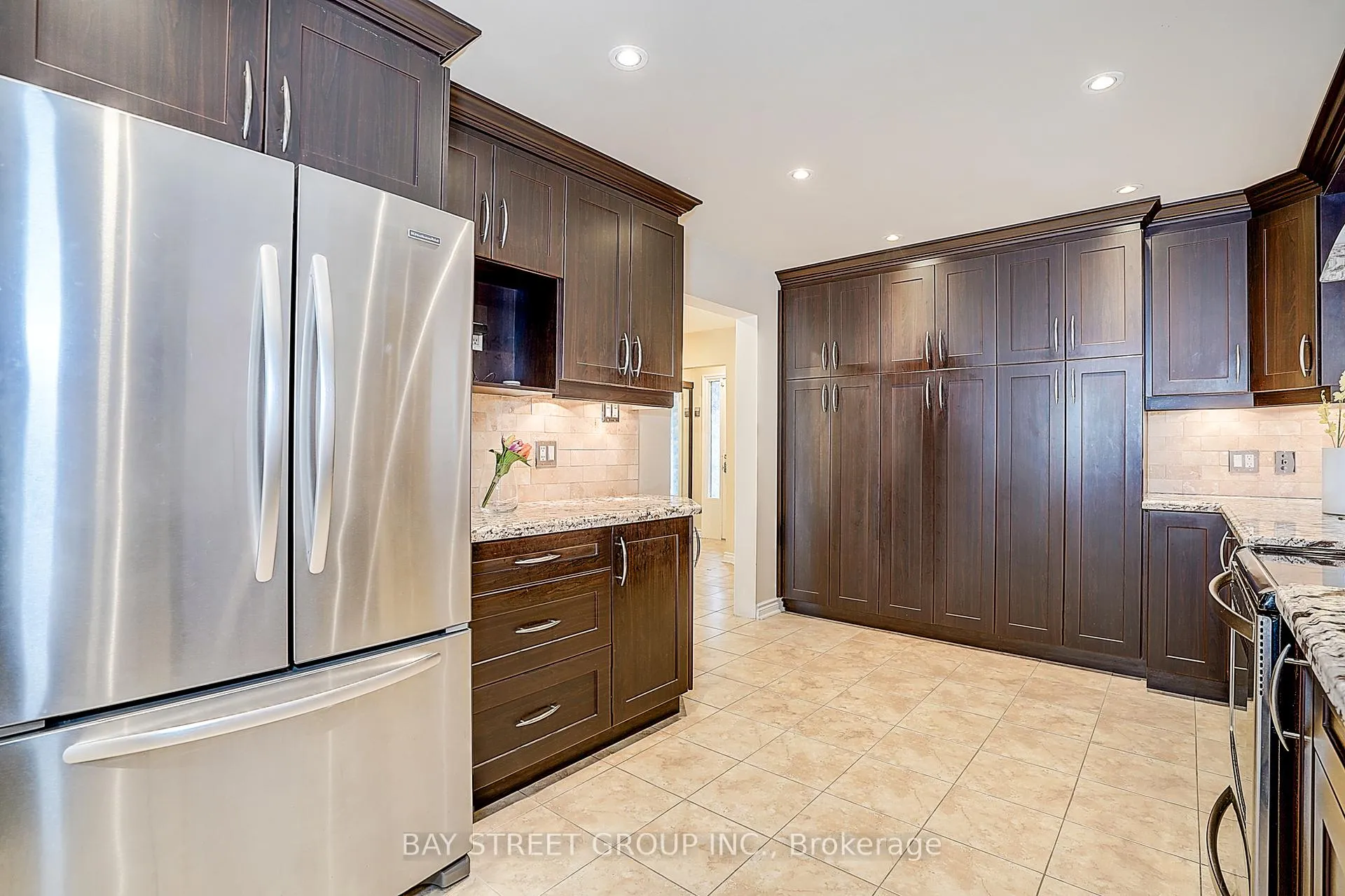 Photo 27 of 151 Campbell Avenue, Vaughan, Crestwood-Springfarm-Yorkhill — HOMEH