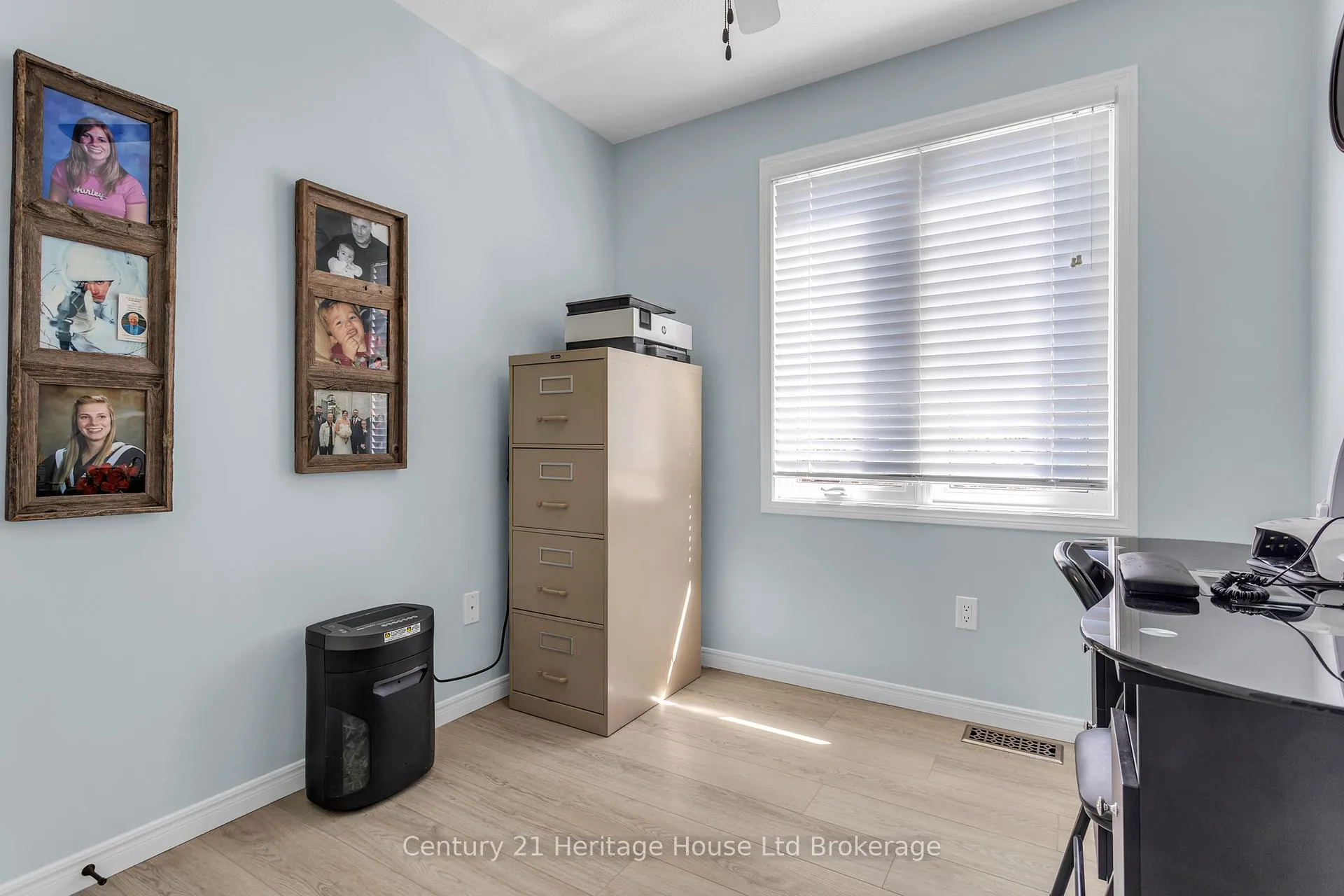Photo 11 of 93 Glendale Drive, Tillsonburg — HOMEH