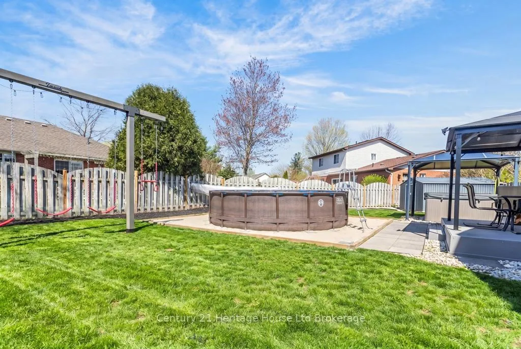 Photo 25 of 93 Glendale Drive, Tillsonburg — HOMEH