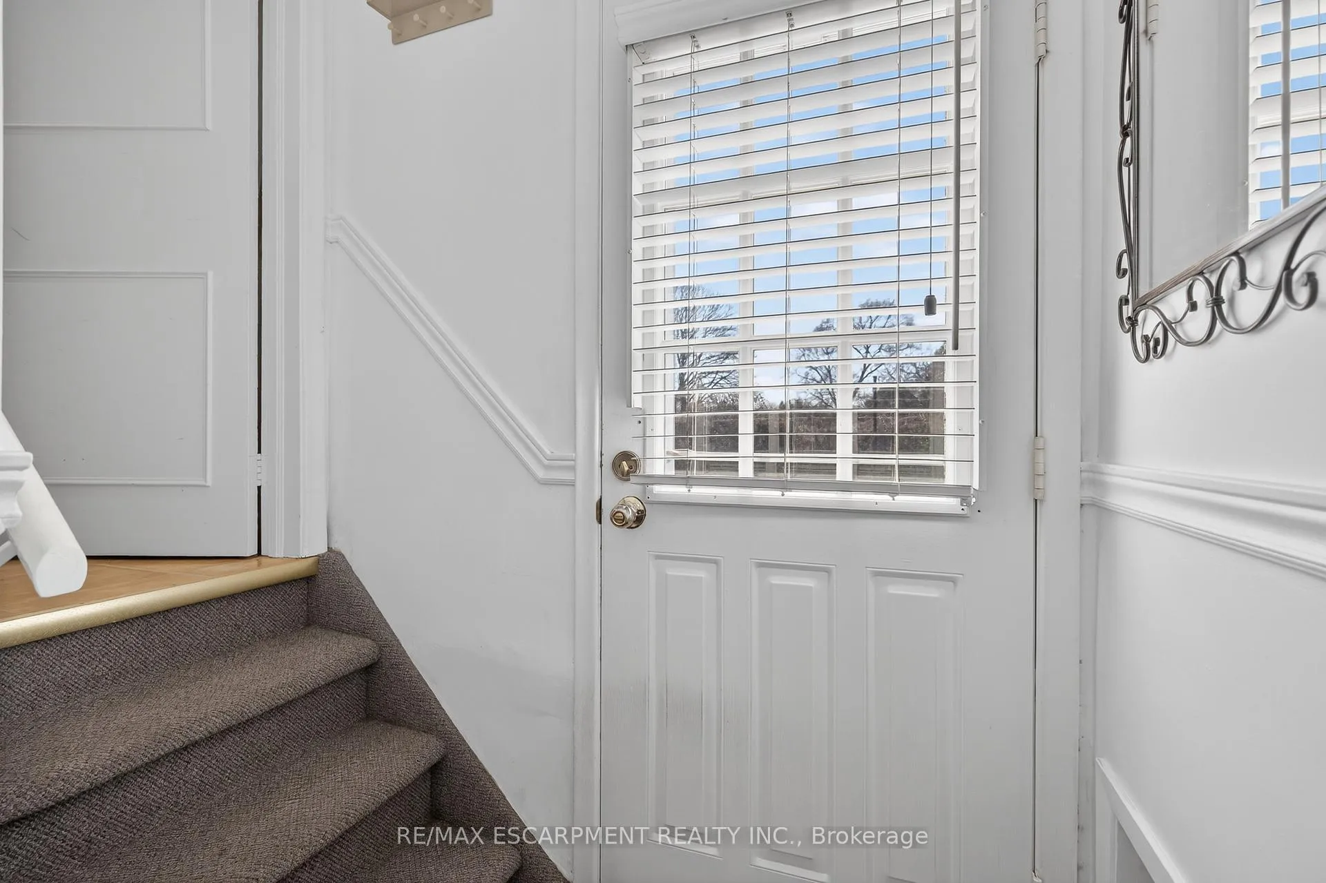 Photo 21 of 1055 Shepherd's Drive, Burlington, LaSalle — HOMEH
