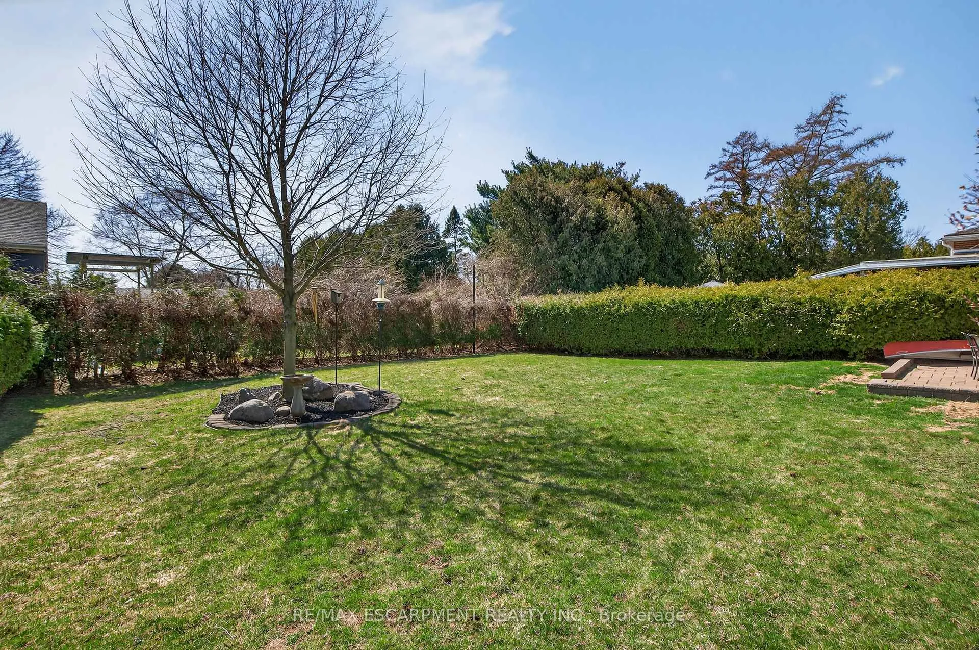 Photo 29 of 1055 Shepherd's Drive, Burlington, LaSalle — HOMEH
