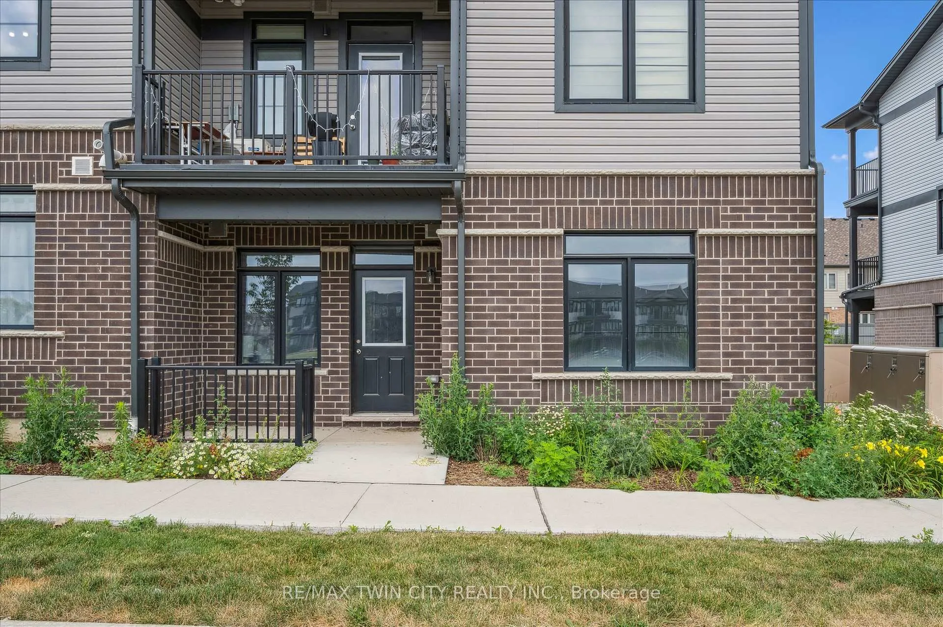 Photo 18 of Unit 30, 30 Oat Lane, Kitchener, King East — HOMEH